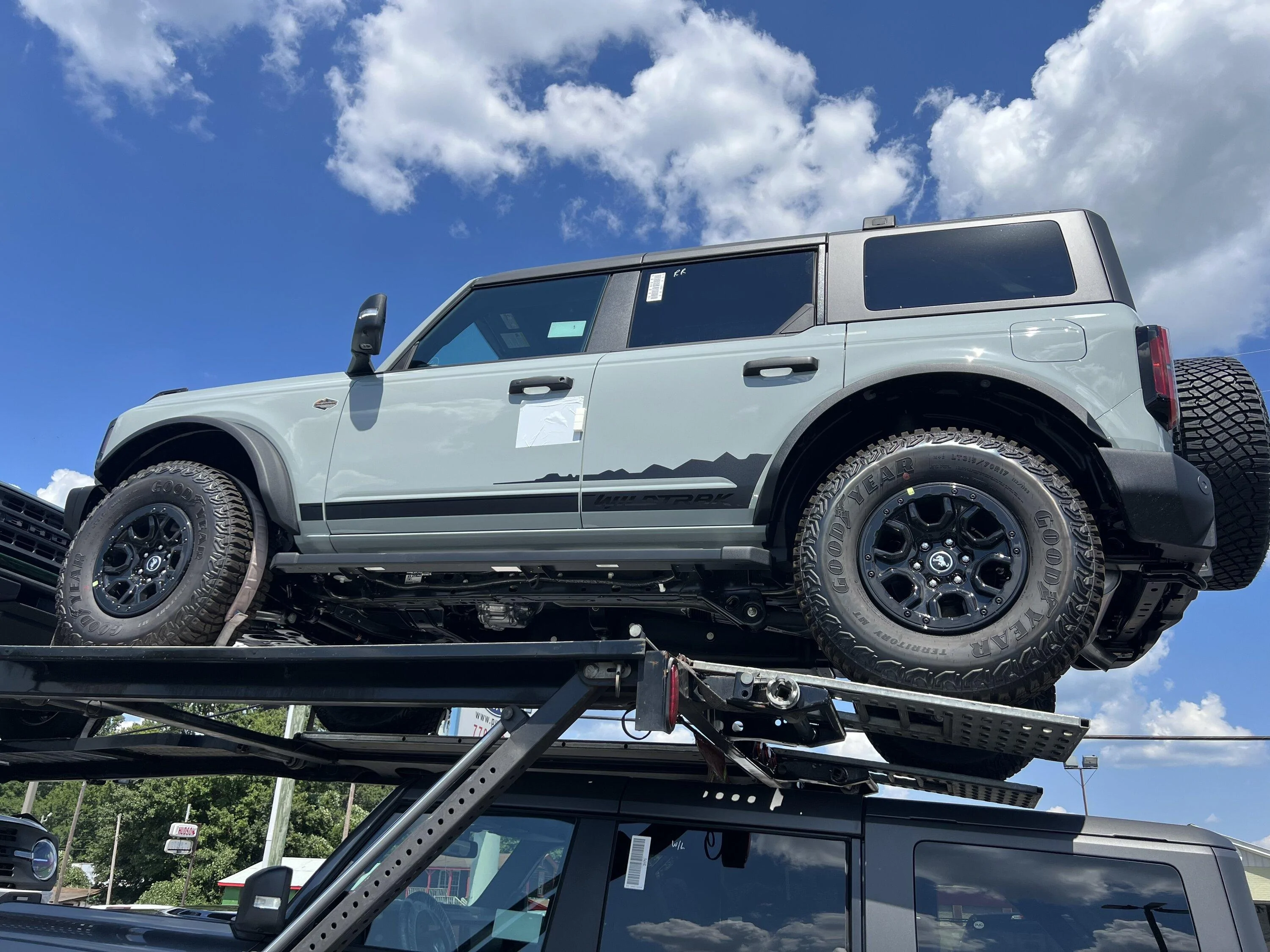 Ford Bronco 6/20/22 Build Week Group 39973877-A093-4296-A97C-CAE9B21D2AE6