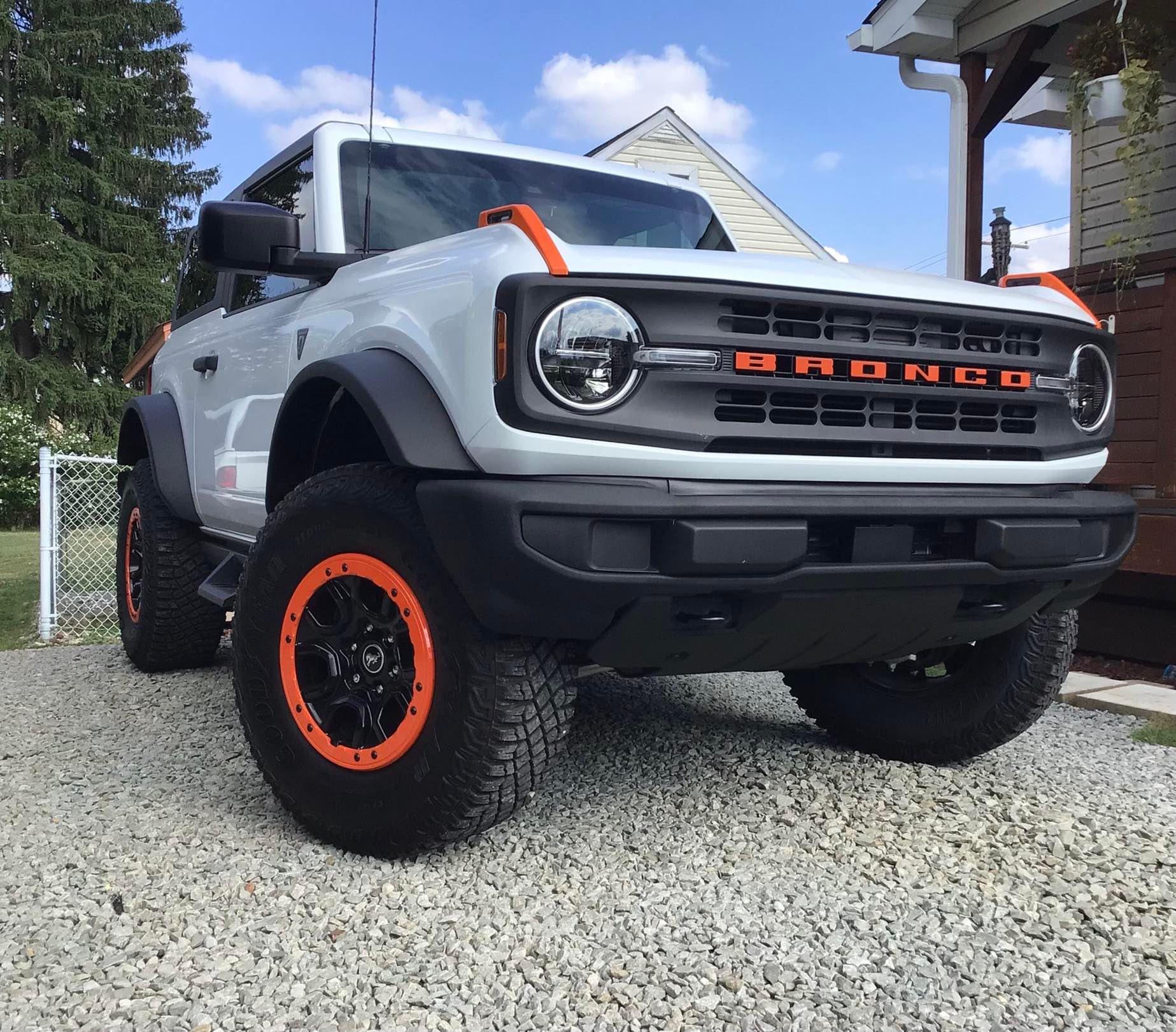 bronco5.jpg