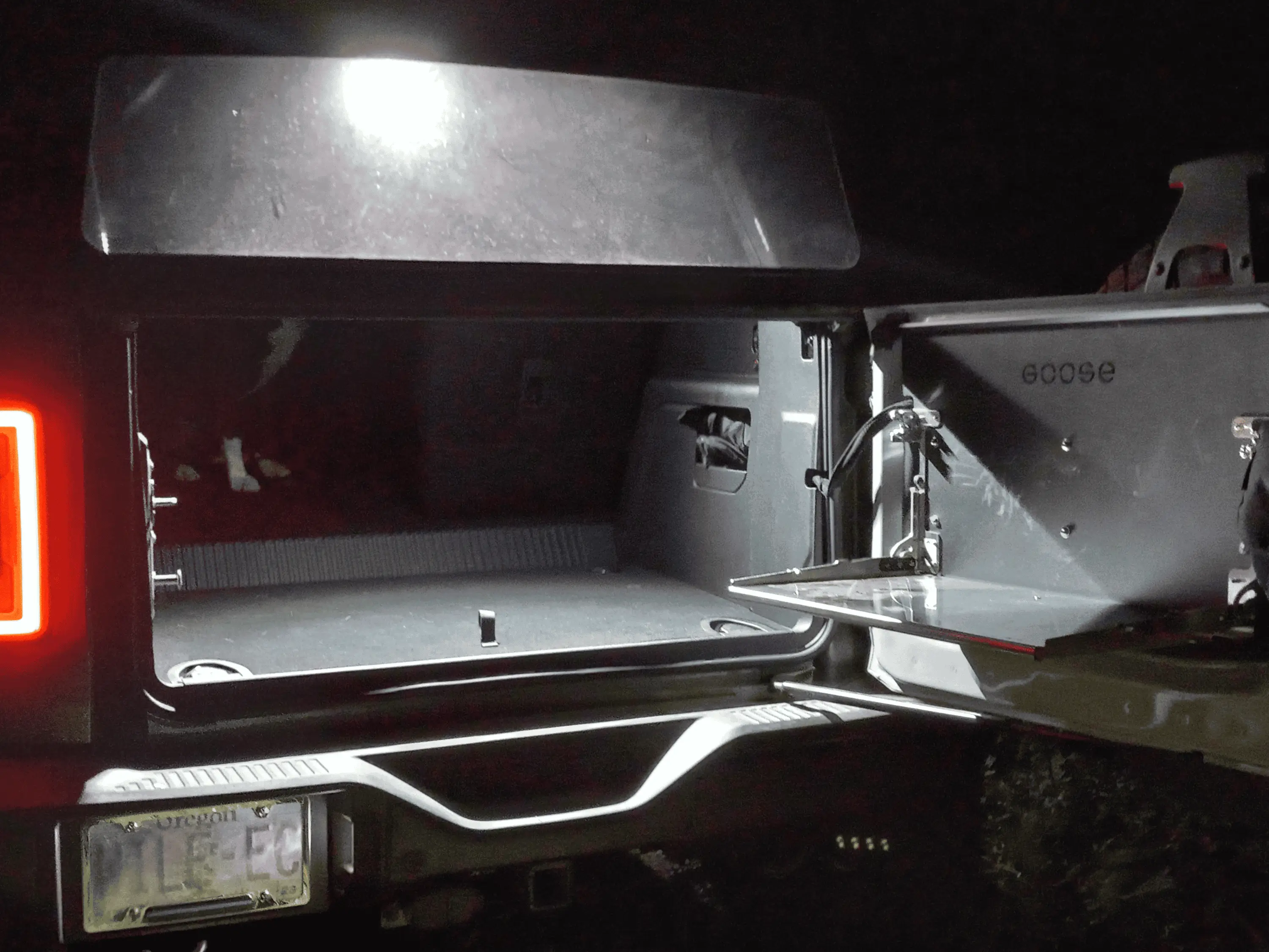 Ford Bronco Light on! 1658037273487