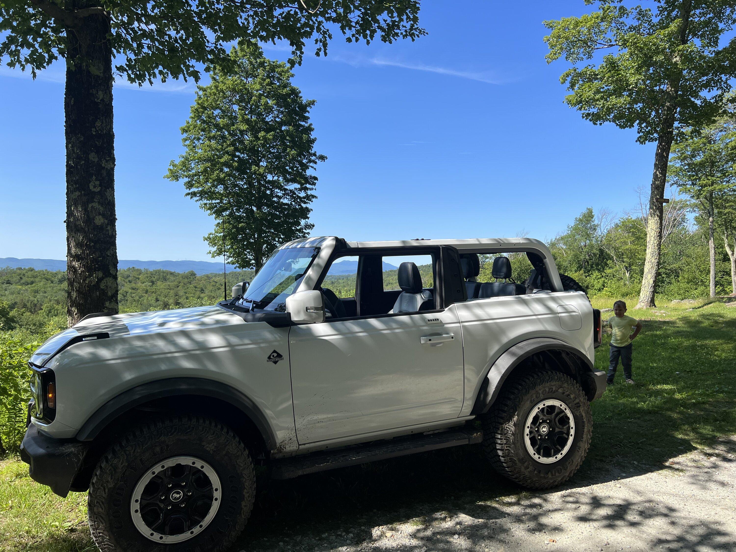 Ford Bronco Greetings from Western Mass CF859C56-9389-4B8F-99B3-20CA26FE6D45