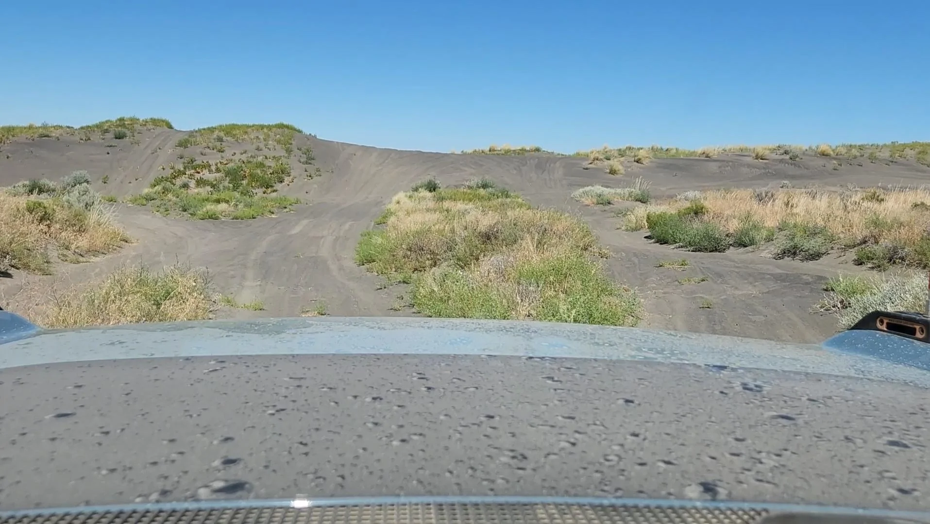 Ford Bronco 🏞 Tricky Dick & 66GT on Naches Trail + Inland Bronco Meet at Moses Lake Dunes Screenshot_20220717-082309_Gallery