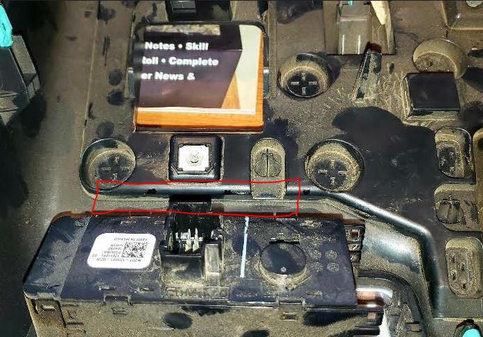 Ford Bronco Additional switch panel mounted in dash for Rockslide Engineering Step Up Bars with Door Delete Kit 20220717_230711_resized
