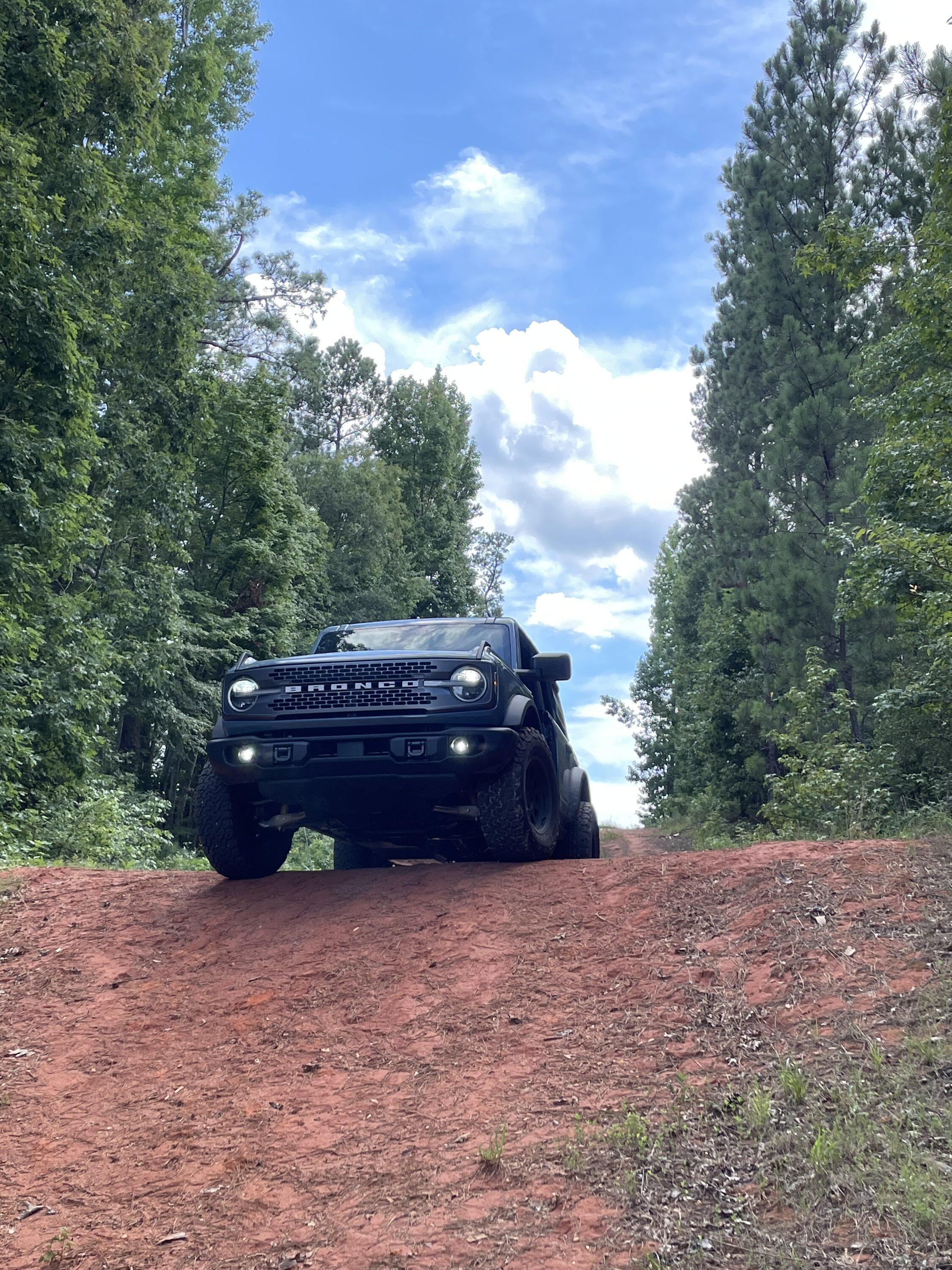 Ford Bronco Badlands Non-SAS - Your Thoughts & Pics? image0 (1)