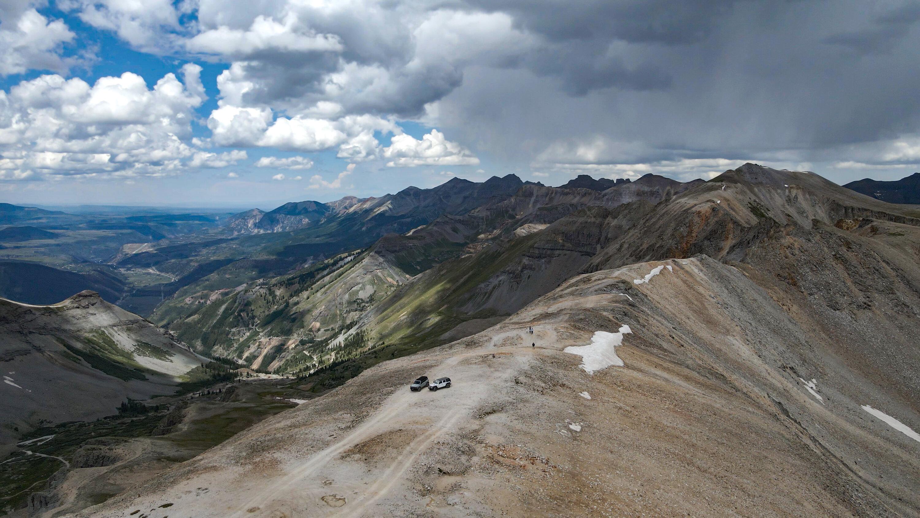 Ford Bronco Badlands 4door takes on Black Bear Pass, Imogene Pass, and Poughkeepsie Gulch in Colorado. DJI_0597.MP4.00_00_20_20.Still001