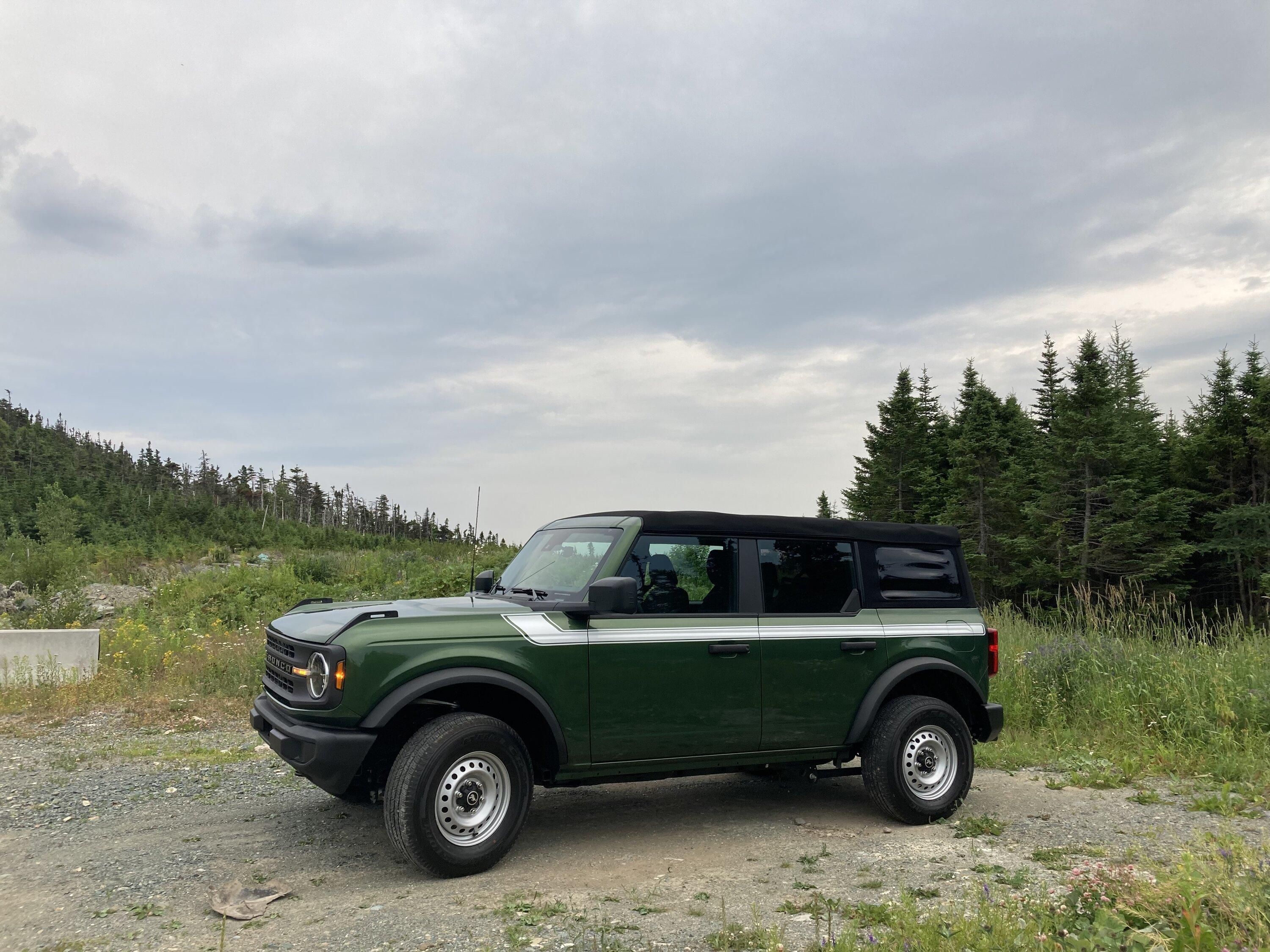 Ford Bronco Anyone Apply Retro Stripes on Eruption Green? 797CF1F7-60F9-4B57-A9B2-CCB13705341D