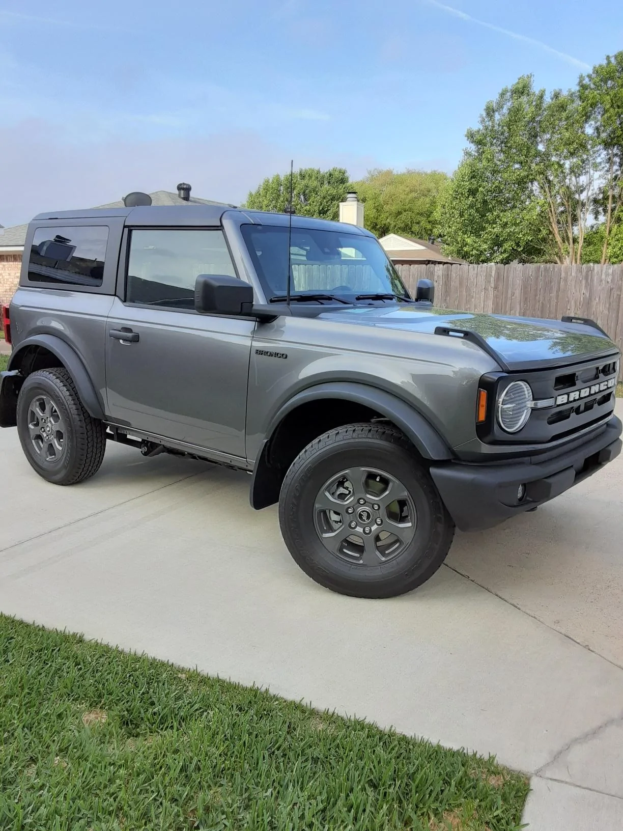 Ford Bronco Does the 2-Door actually exist? Bronco Black1