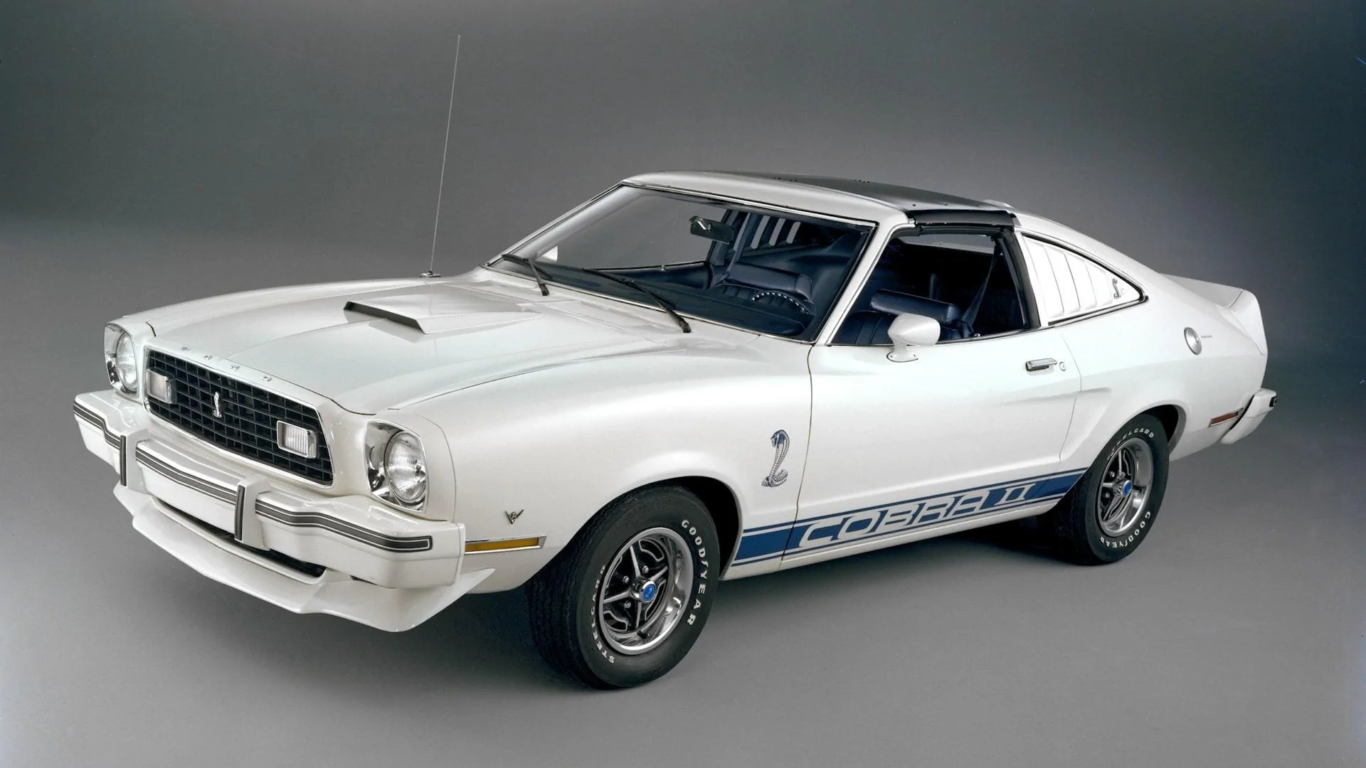Ford Bronco 2024 Bronco refresh? 1976_Ford_Mustang_II_Cobra_II_CN13003-203