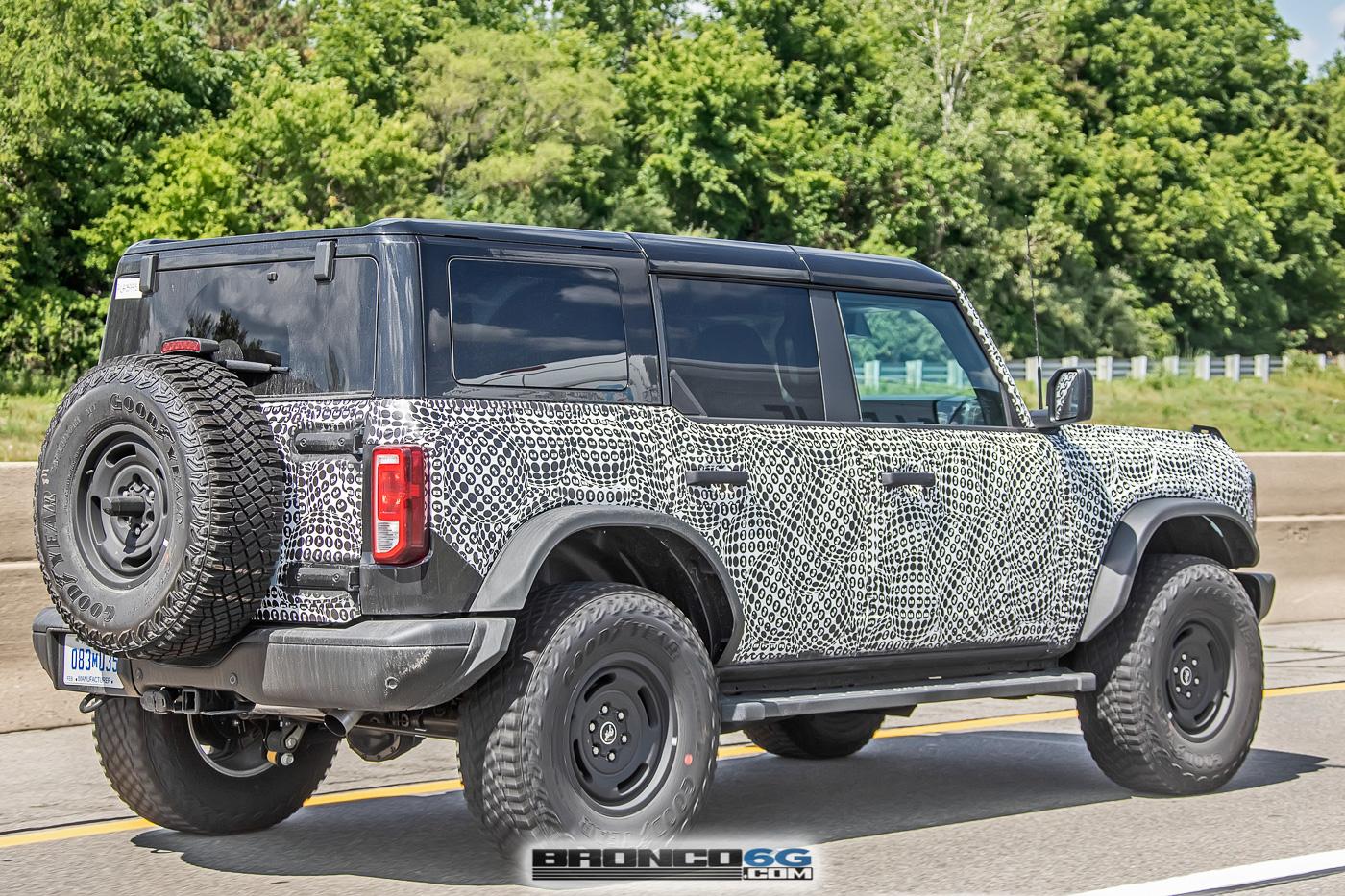 Ford Bronco Bronco Heritage Edition Spied Wearing MOD Top, Squared Flares, Retro Grille, Robins Egg Blue! 2023-bronco-heritage-edition-prototypes-22