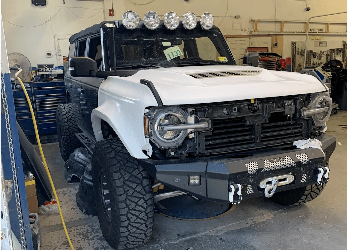 Ford Bronco Adv Fiberglass Fender & hood experiences? 1658248118858