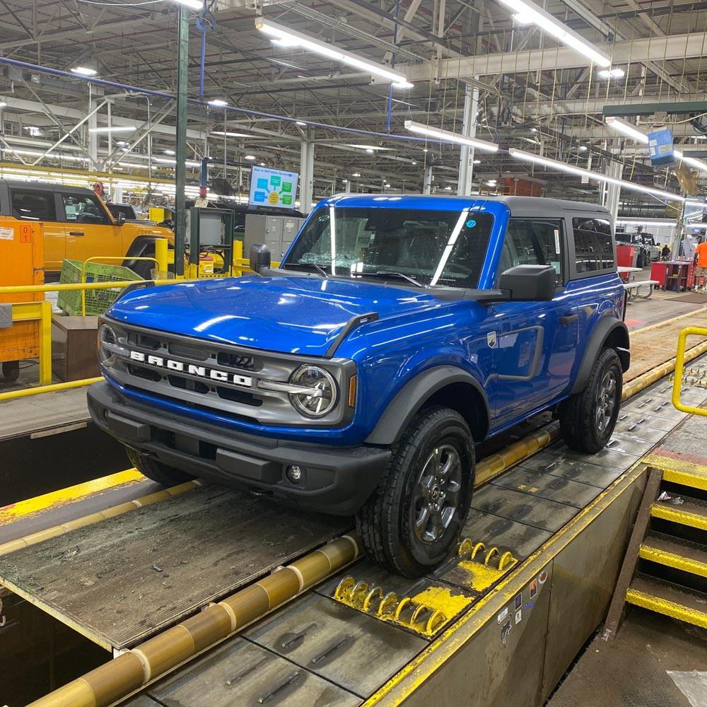 Ford Bronco 06/27/22  Build week group image