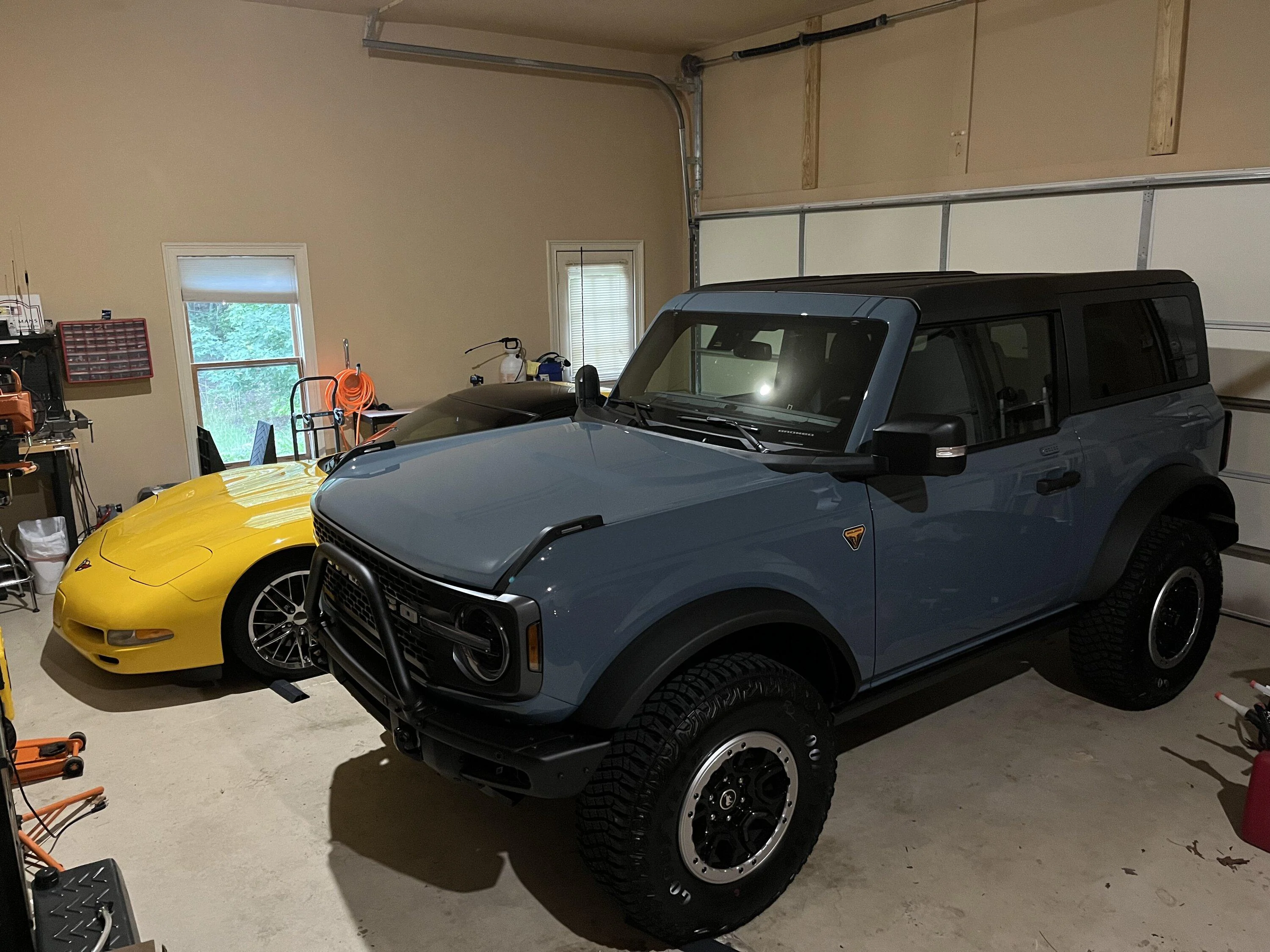 Ford Bronco Does the 2-Door actually exist? 15B80C8F-6F75-44D6-9336-282A36DB3307