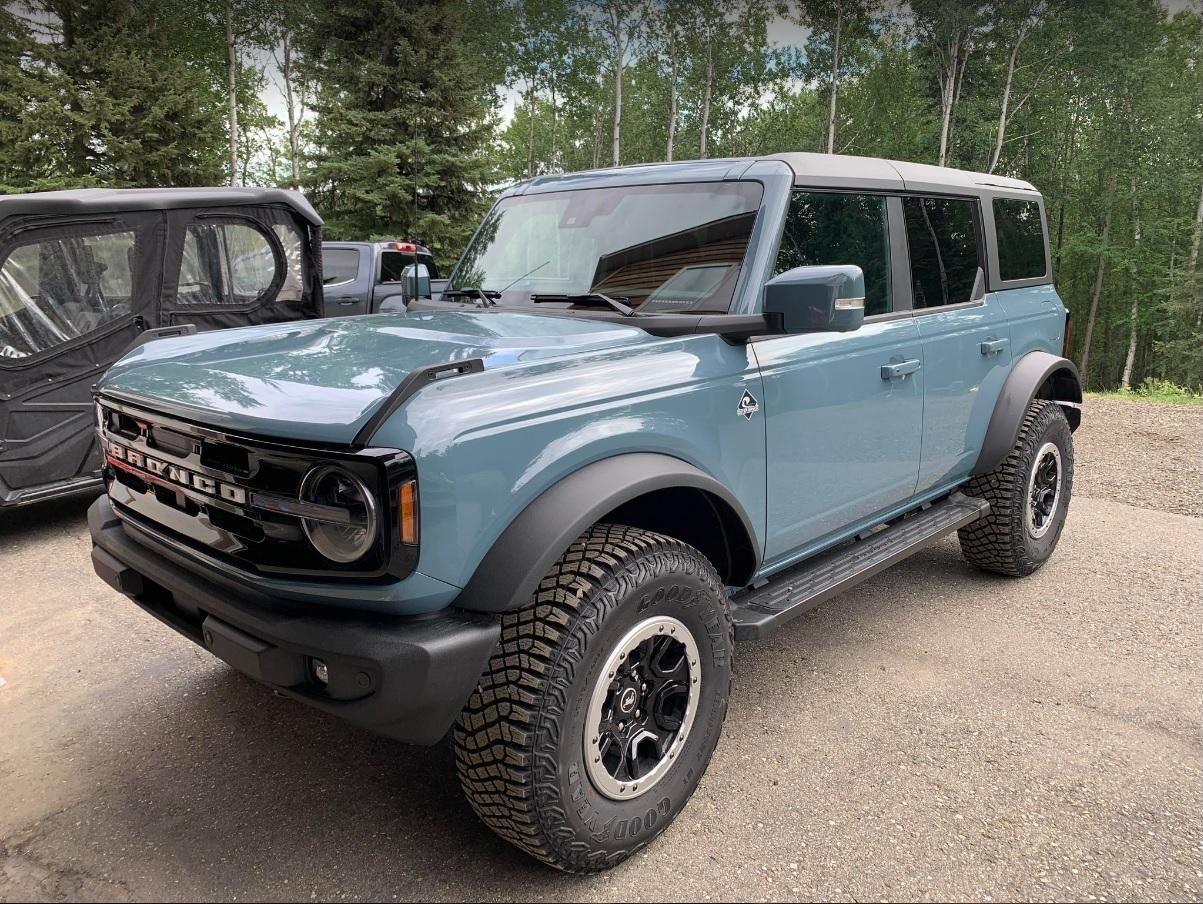 Ford Bronco AREA 51 Bronco Club Bronco