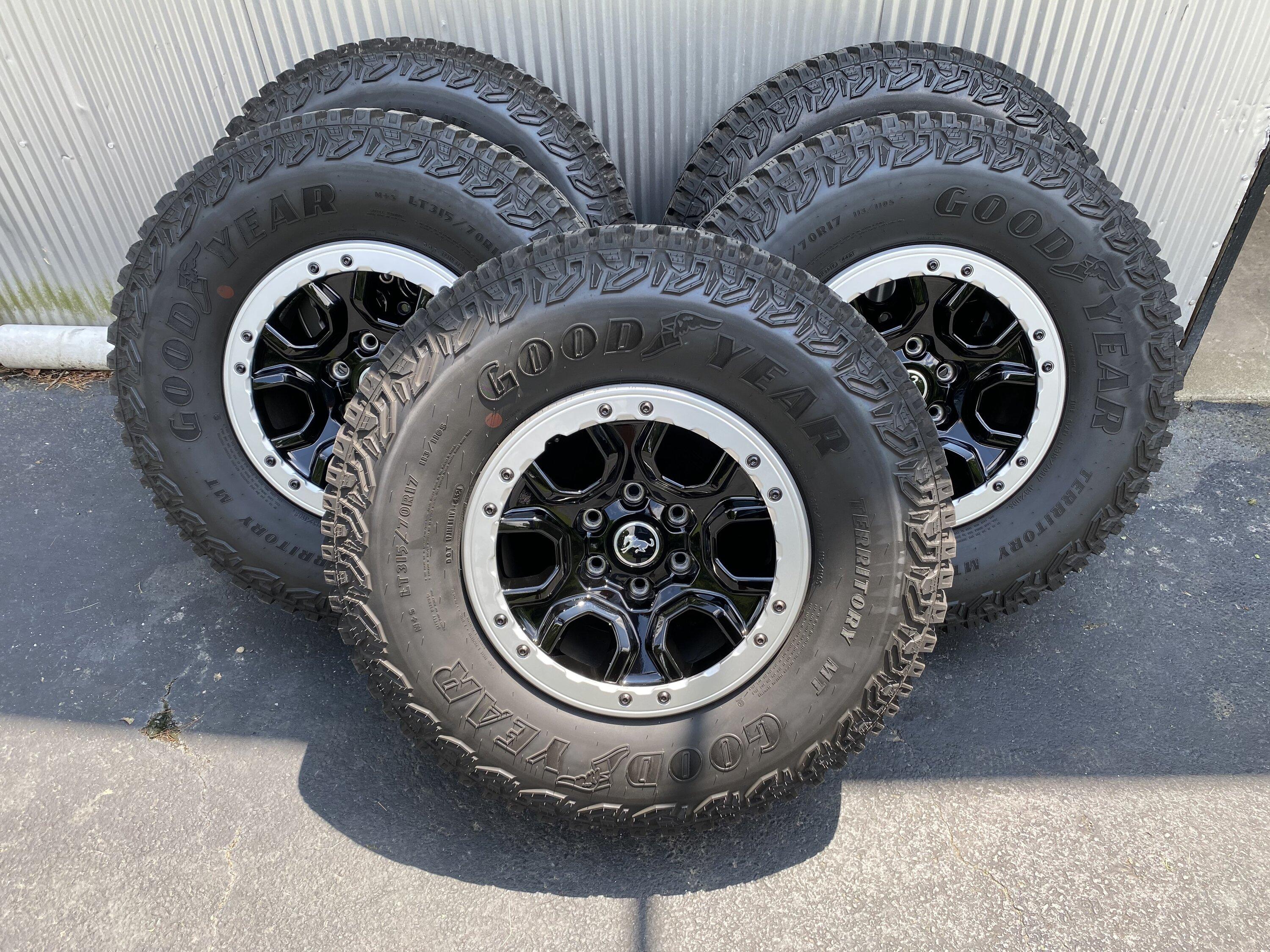 Ford Bronco Sasquatch wheels and tires 3375D4FB-66A5-4130-BD9B-3EC0BD3AAC85
