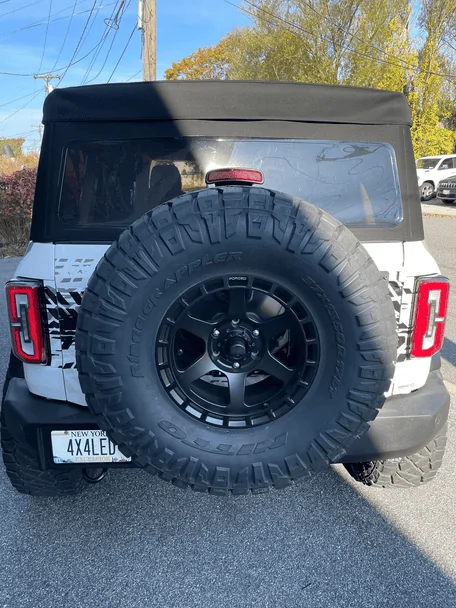 Ford Bronco PSA: Most 3rd Brake Light Extensions Won't Work on Sasquatch Package 1658409460743