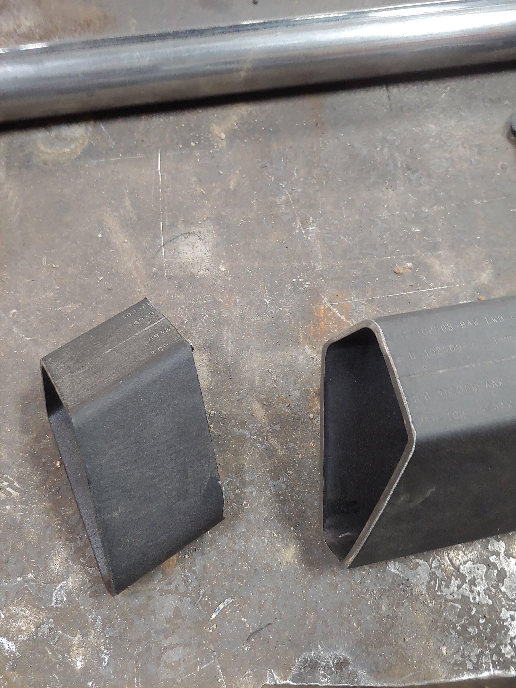 Ford Bronco Adding Jeep Rubicon rails to Bronco stock rock sliders 20220319_091105-