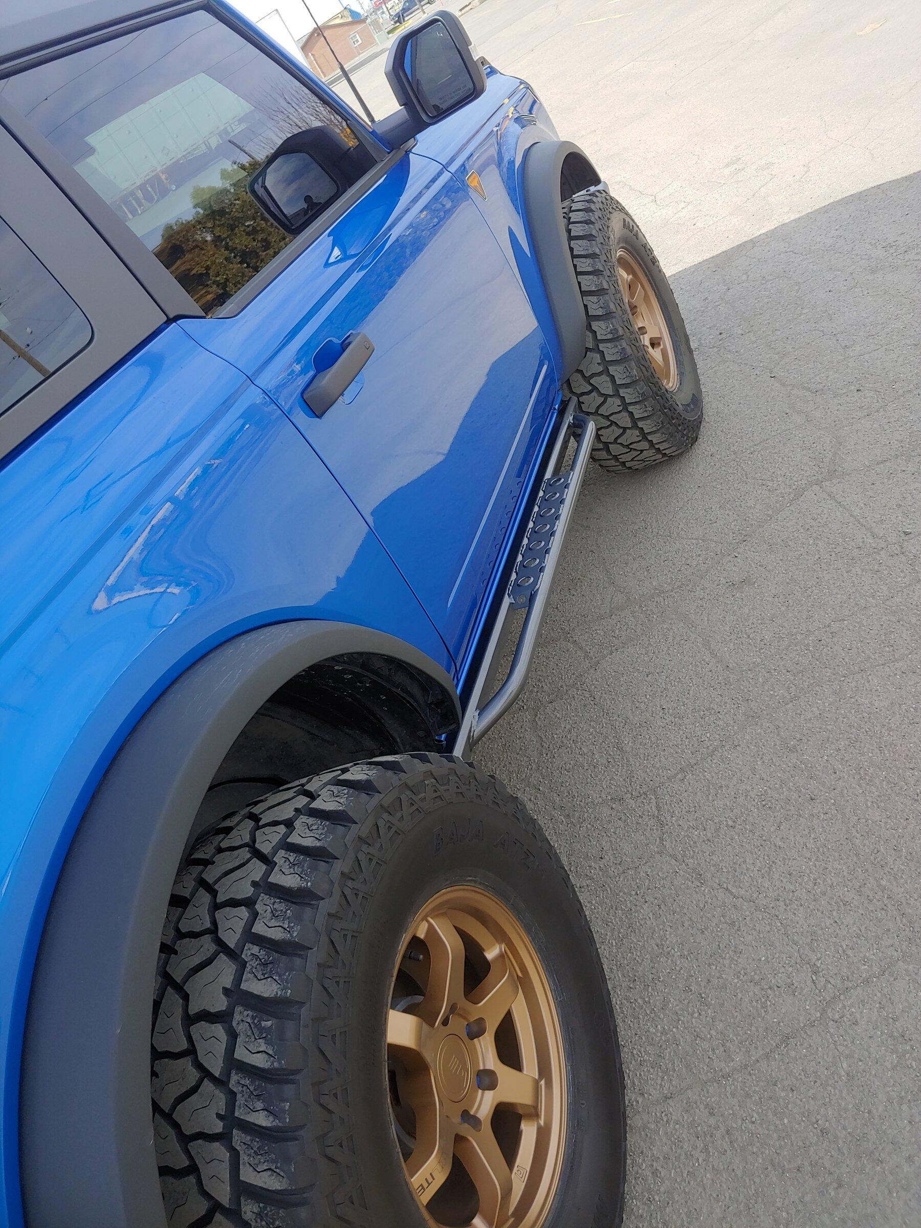Ford Bronco Adding Jeep Rubicon rails to Bronco stock rock sliders 20220326_110518_hdr-