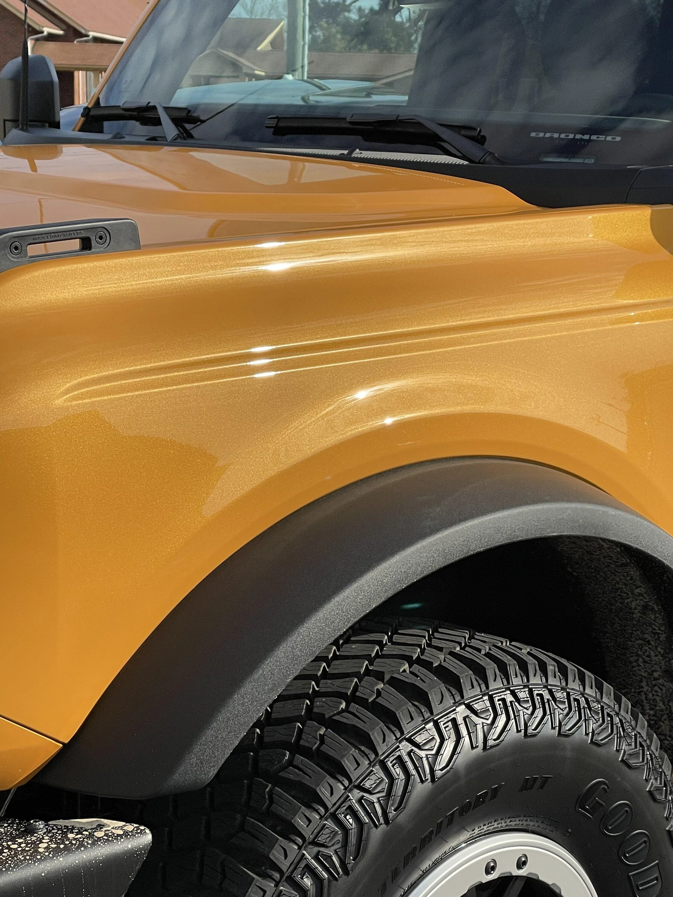 Ford Bronco Cyber Orange Comparison A83E8340-D87B-4A25-BE70-C4125FD98F33