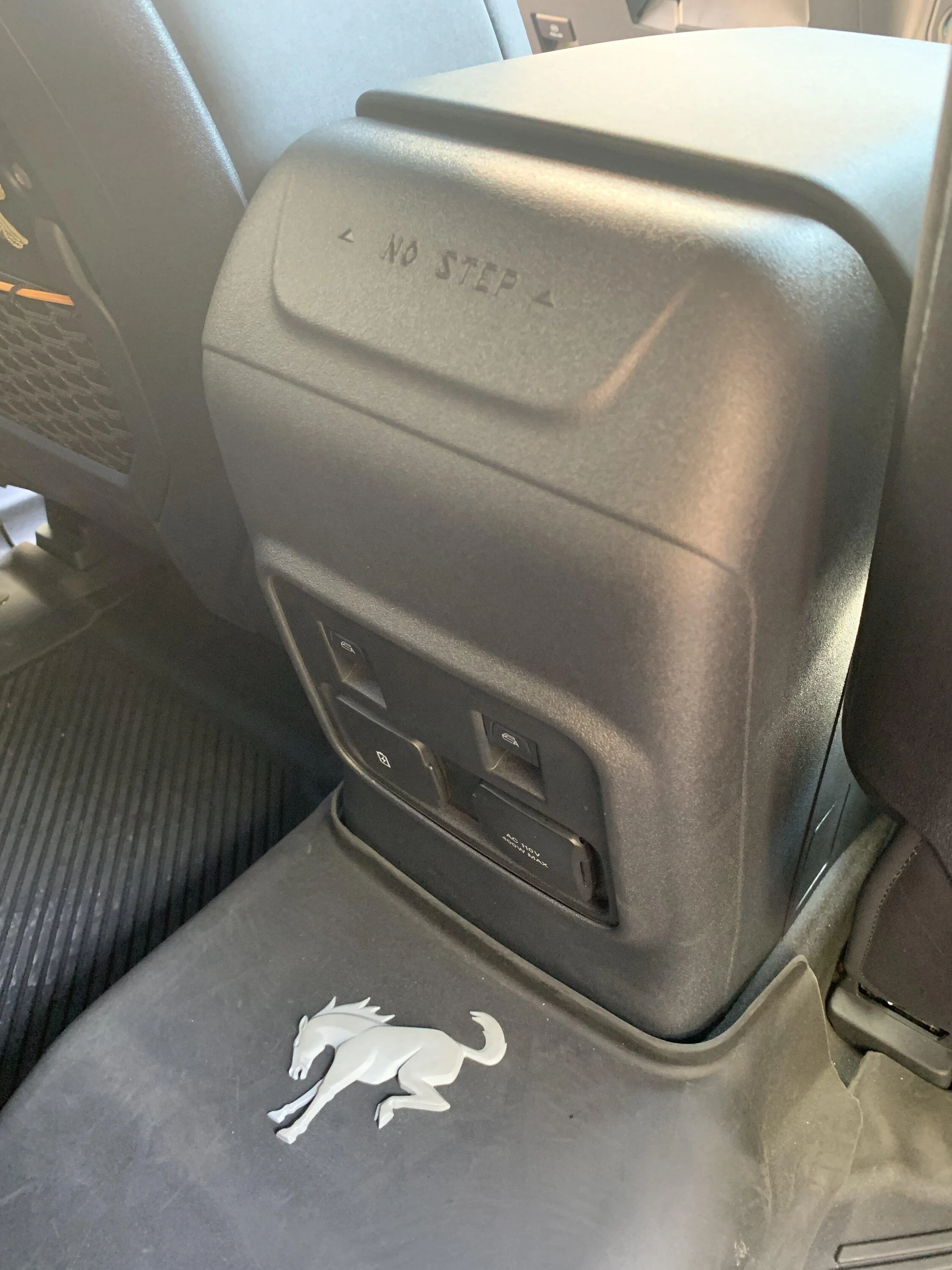 Ford Bronco Midlands MXT575 Mounting ideas??? EB18EAF7-15C1-44DE-9200-398DCBAE5E4C