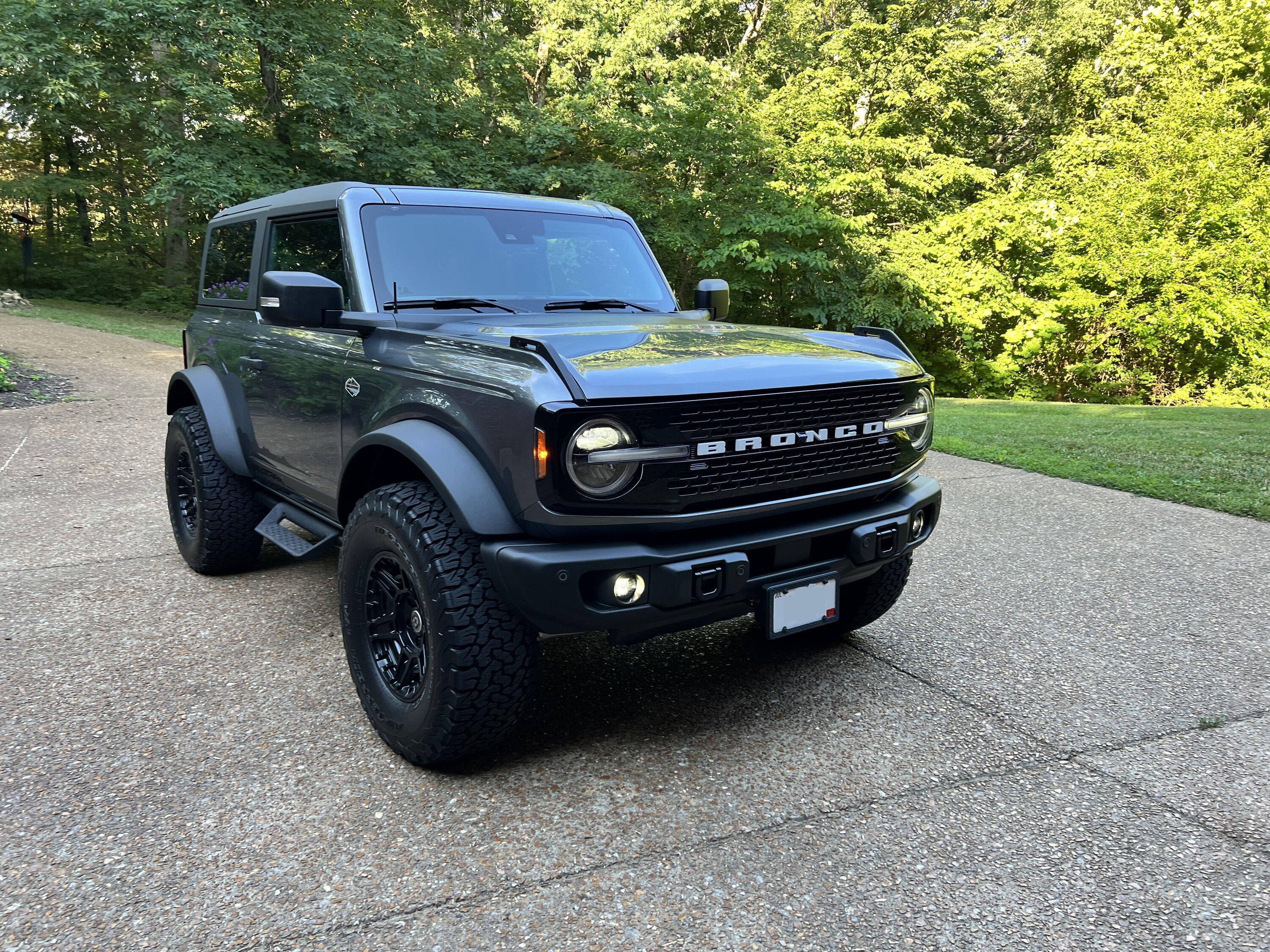 Ford Bronco Does the 2-Door actually exist? F-rt