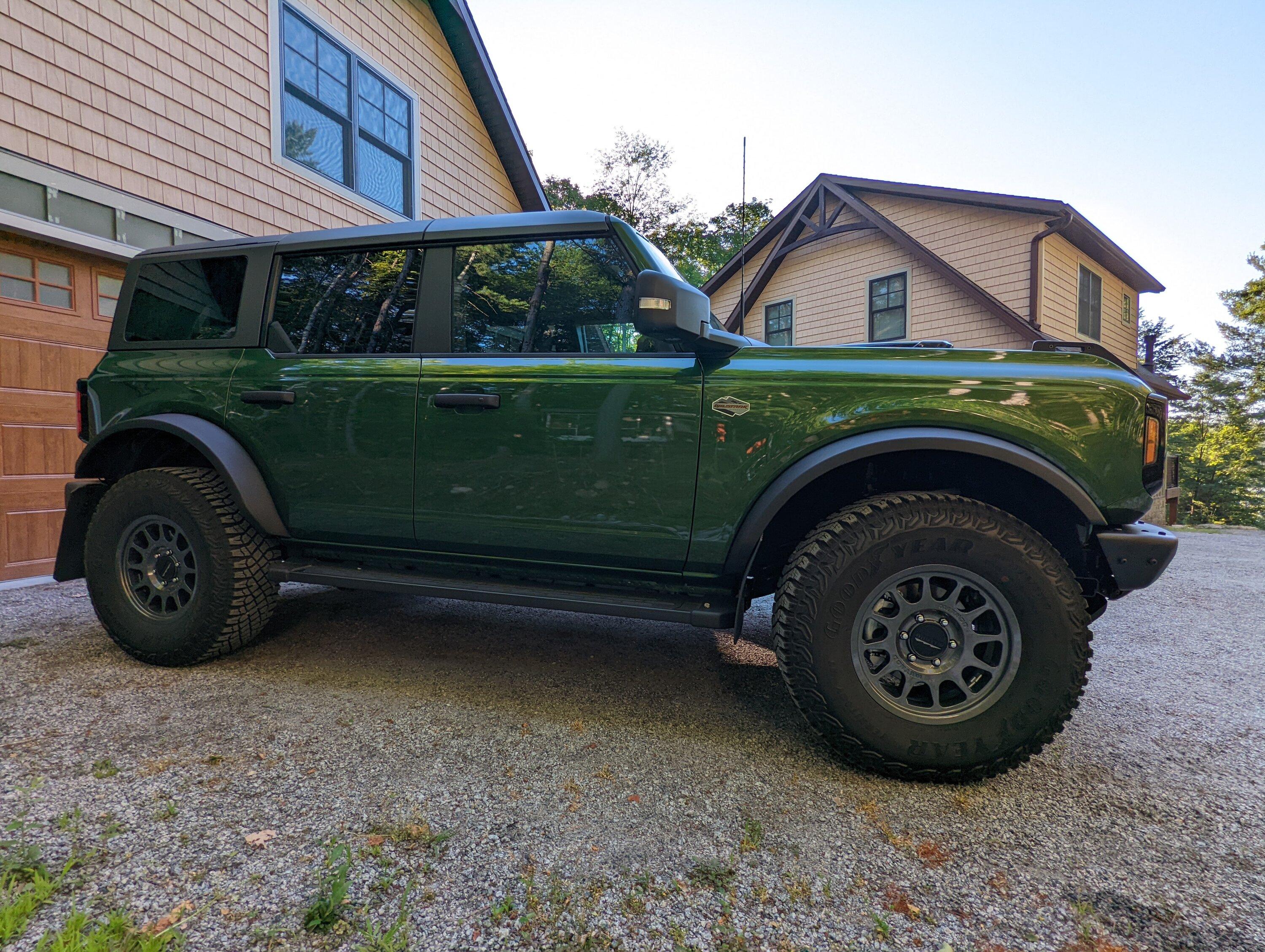Ford Bronco Method MR703 Wheels installed 4A7BE292-26C8-4C31-A2A0-CF1FA9D6F8A3