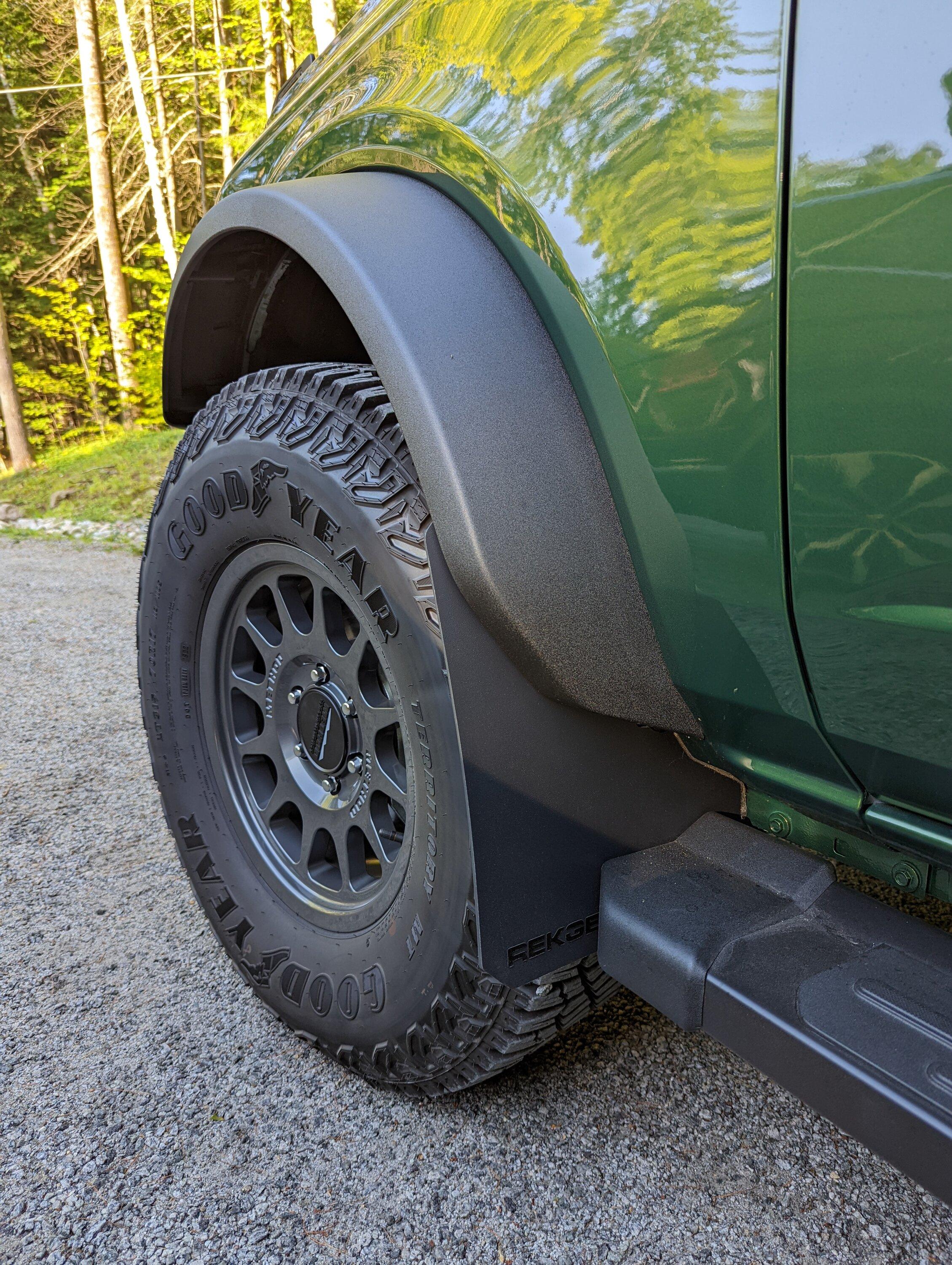 Ford Bronco REKGEN Mudflaps installed F4311A28-491F-482F-8049-8077DAA250D8