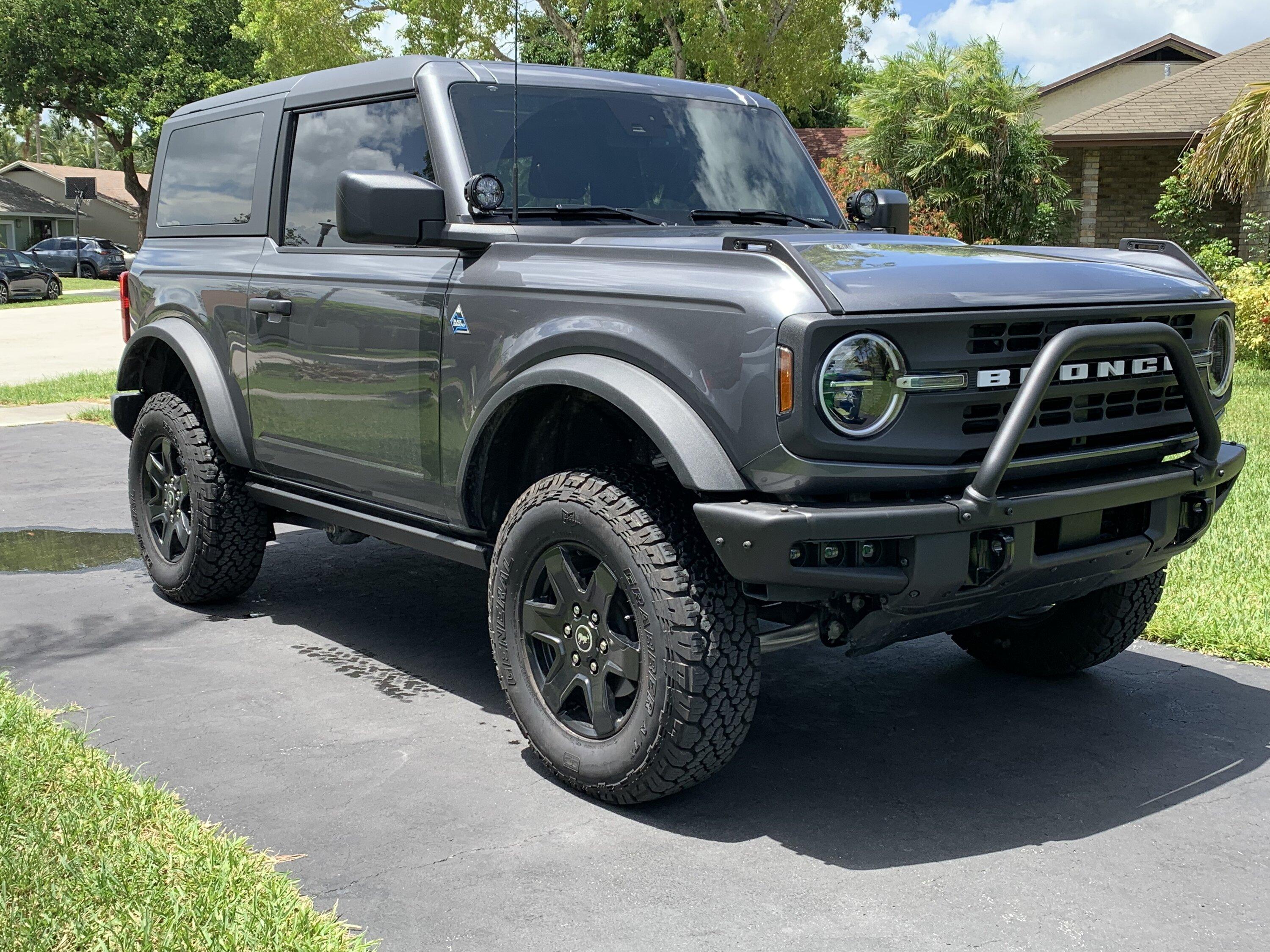 Ford Bronco Bronco Team 2 door. 236DD503-6942-4EB6-9C74-4C8A67B02A39