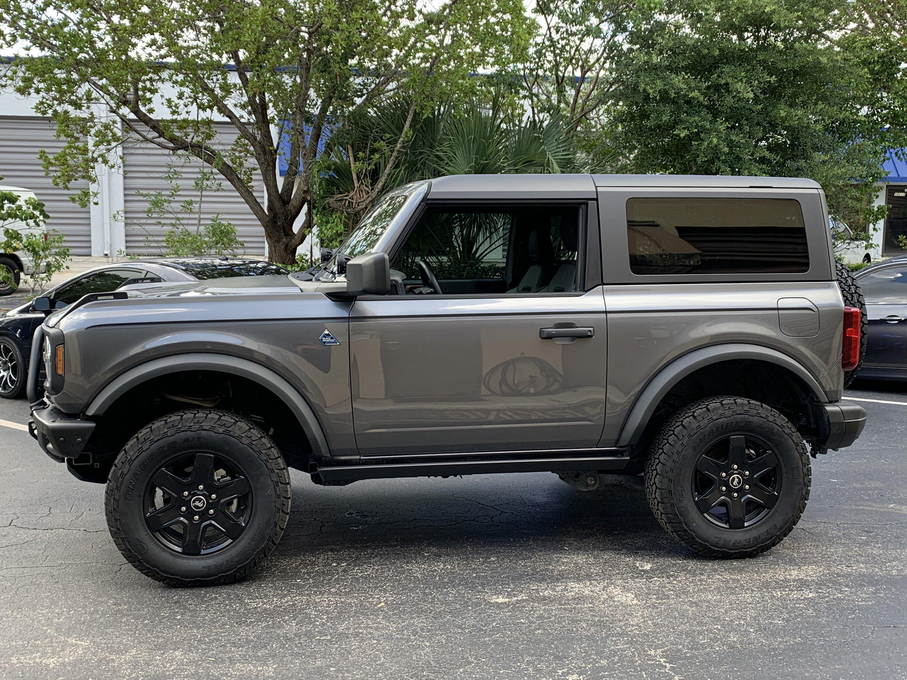 Ford Bronco Bronco Team 2 door. CC7EAA2B-9197-4546-B159-00DA6EB06915