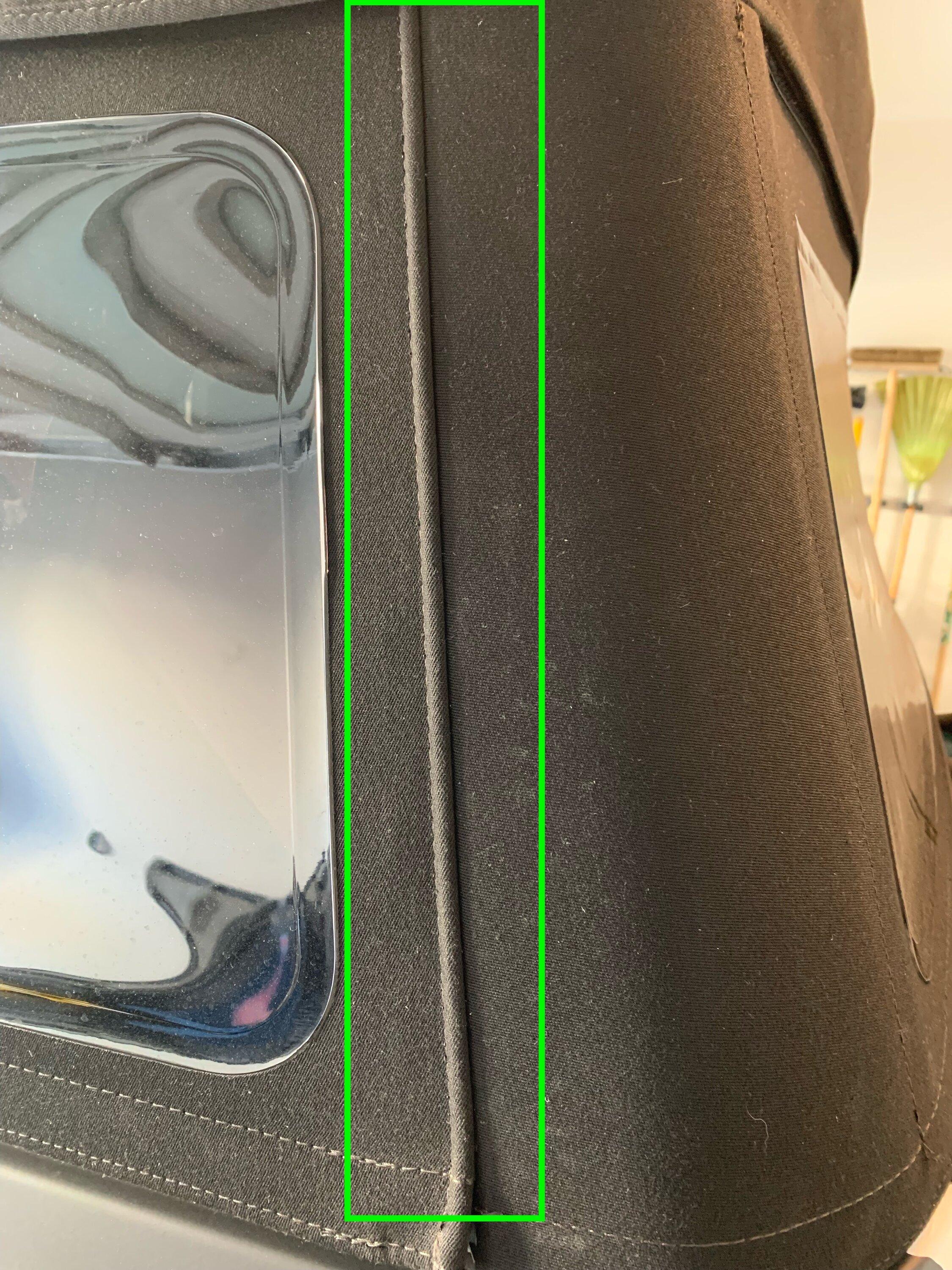 Ford Bronco Soft Top Side Window Fitment 935E6DEB-9E71-4FBC-AE98-632647C7D75C_1_201_a