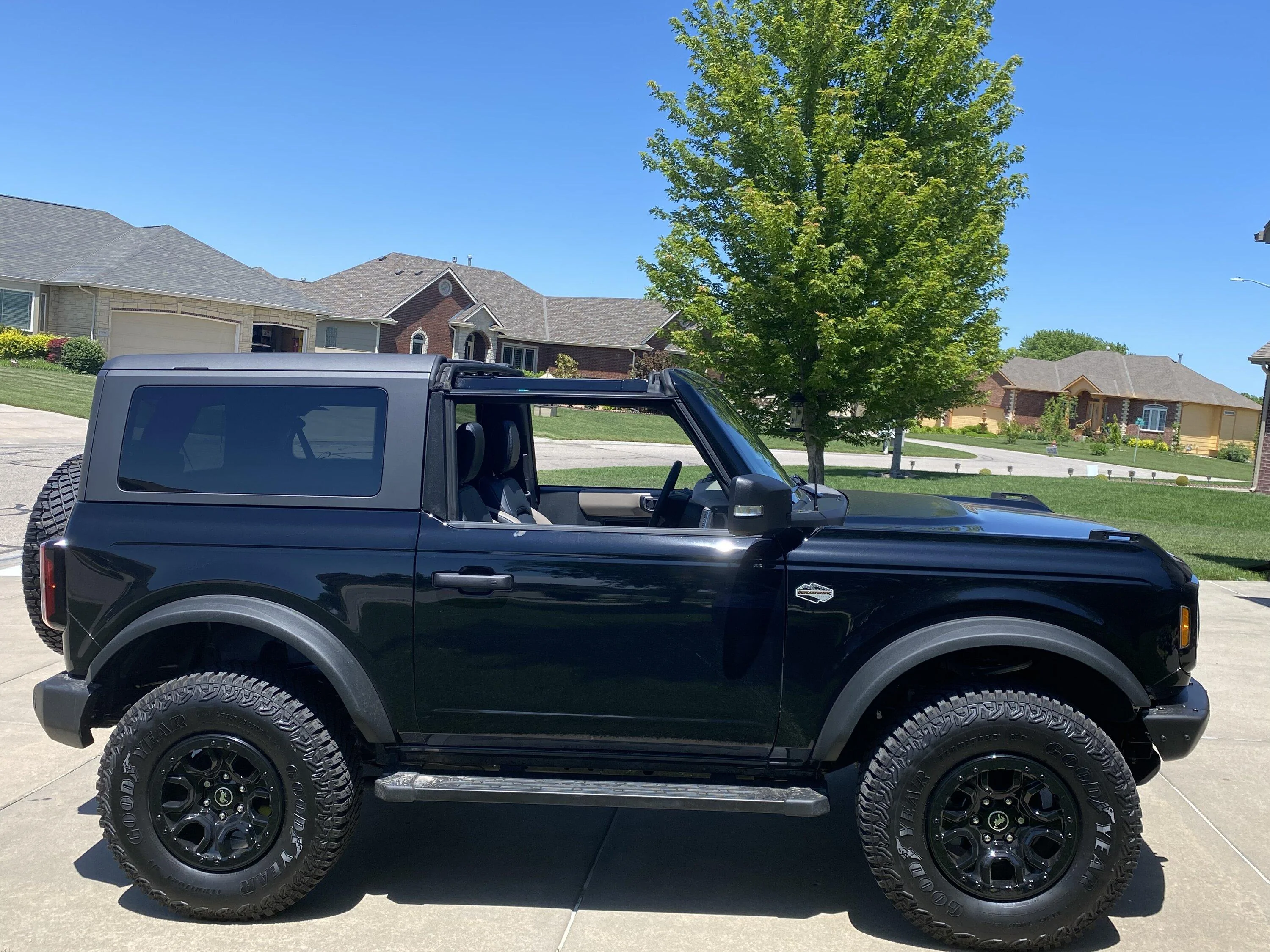 Ford Bronco Does the 2-Door actually exist? CD1CB764-B08A-4424-B706-DBBA542745B1