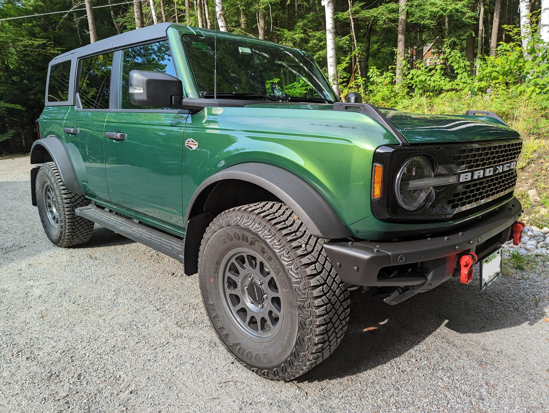 Ford Bronco Method MR703 Wheels installed 0A4F221D-8C8F-4B92-9096-6211C789C7BB
