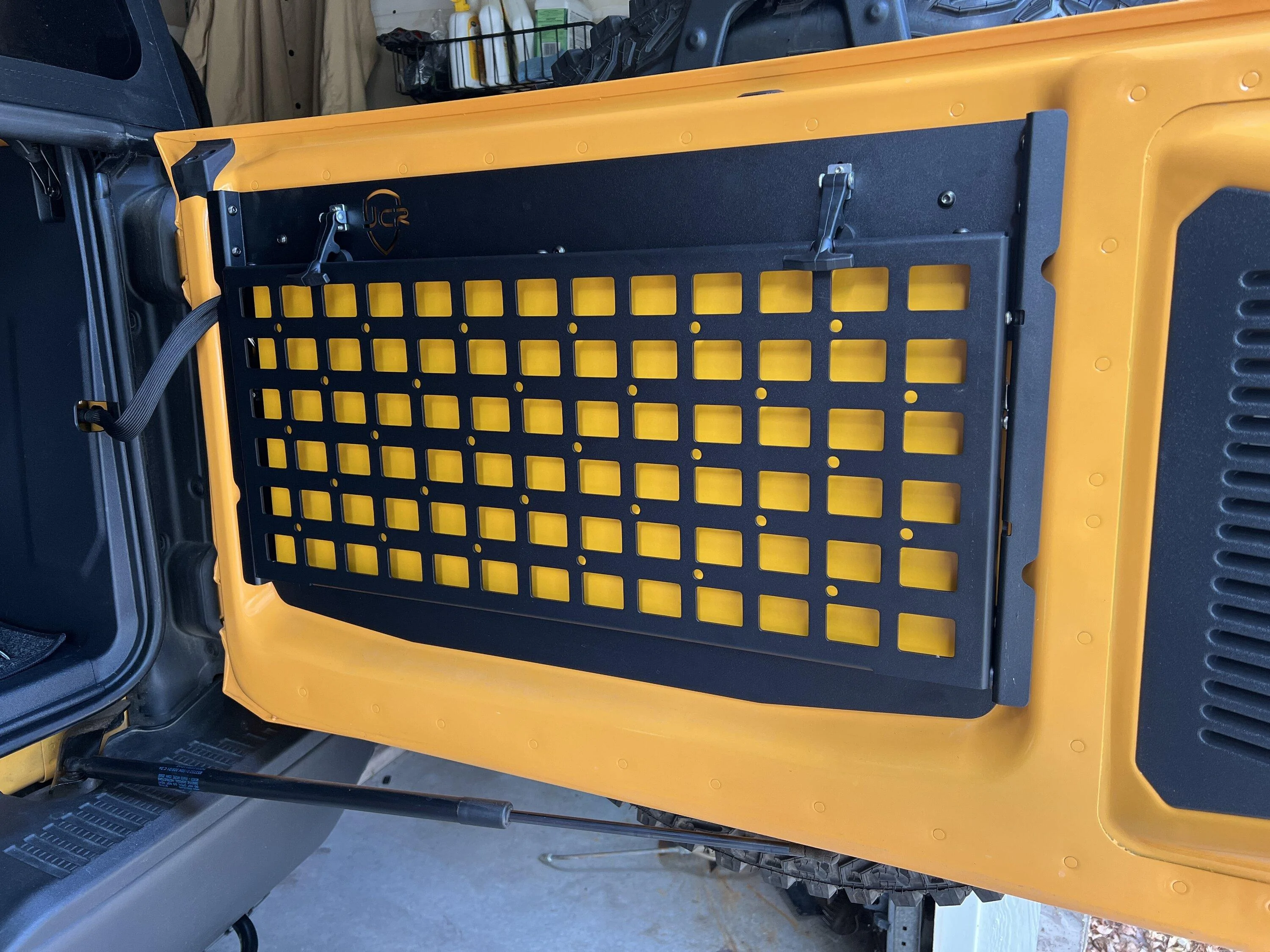 Ford Bronco [installed] JCR Tailgate Table w/ flare F68803A6-8709-4C42-AE88-E320D7BB2C48
