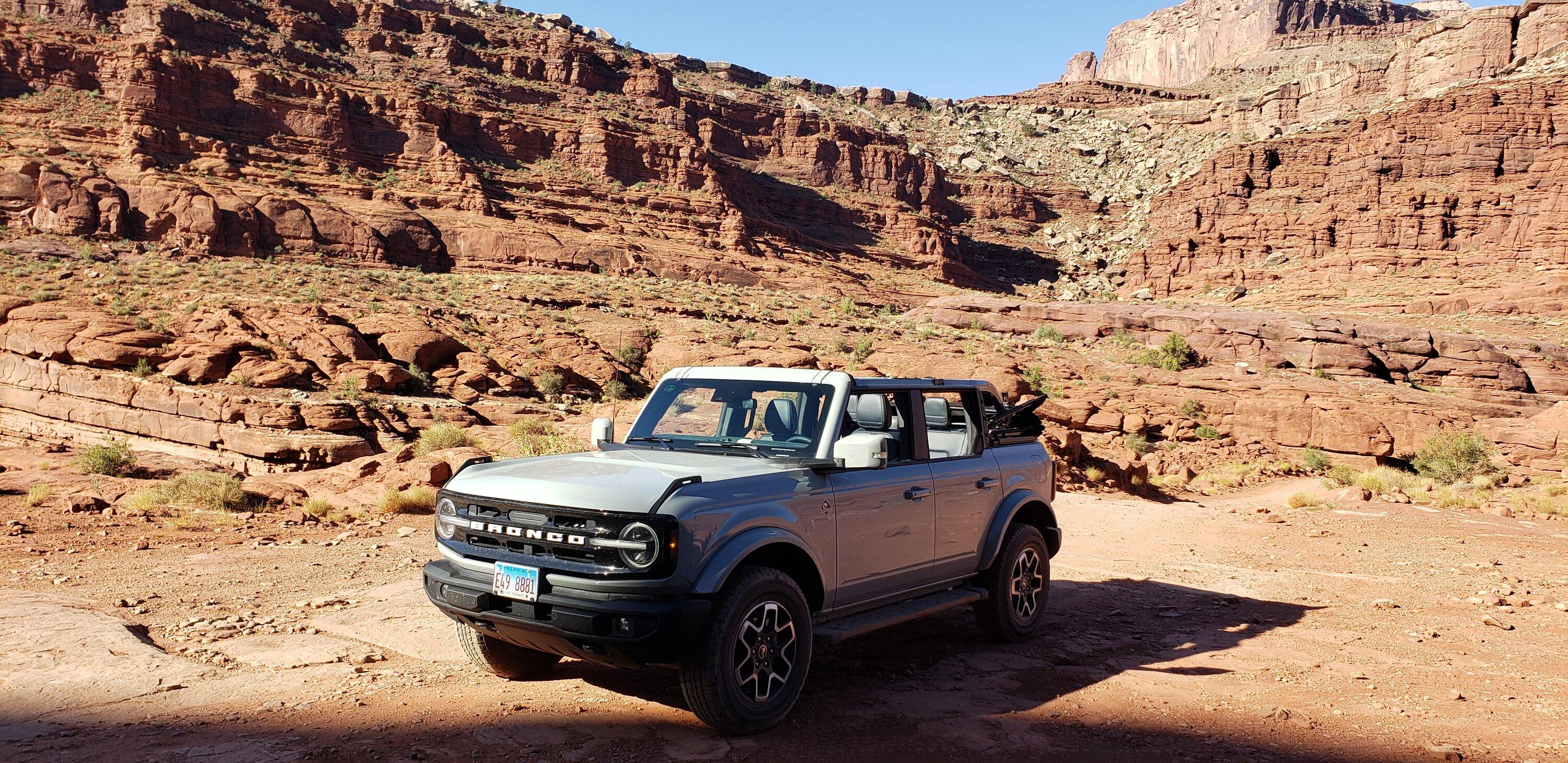 Ford Bronco CACTUS GRAY Bronco Club 20220709_084545