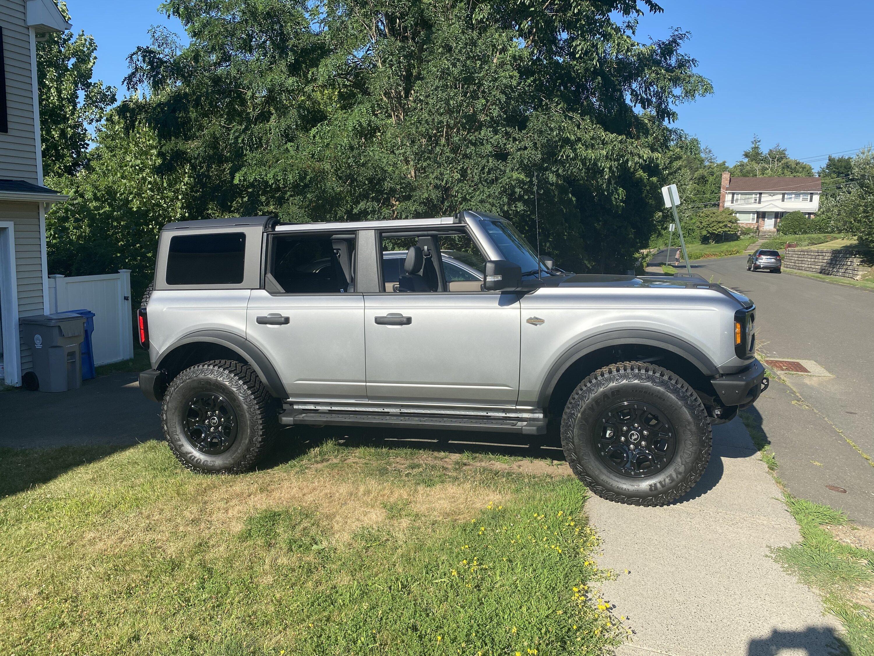 Ford Bronco No Rocks For My Badlands D13DBECB-3882-4087-8C2F-6A76F3659C33