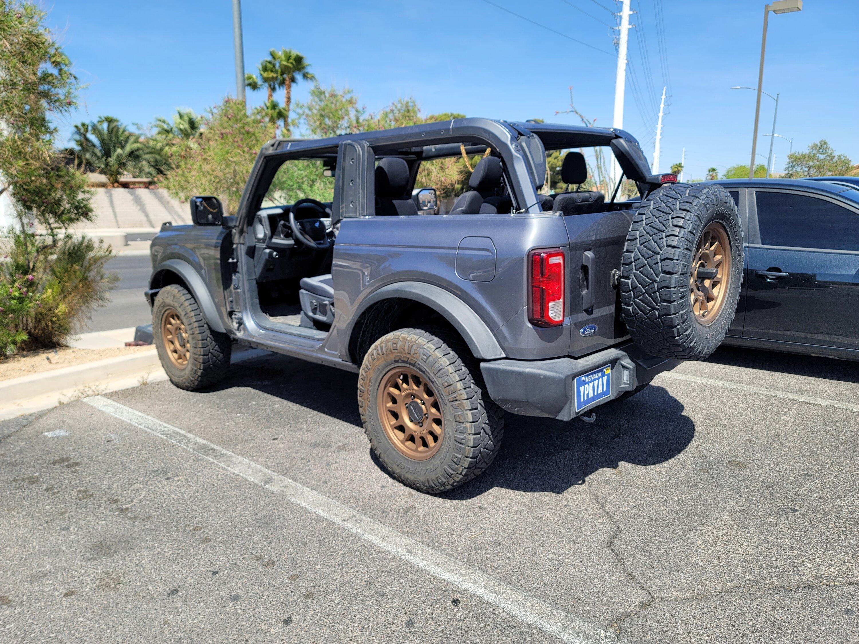 Ford Bronco Replace Sasquatch with Method 703 Offset question. 20220506_142539