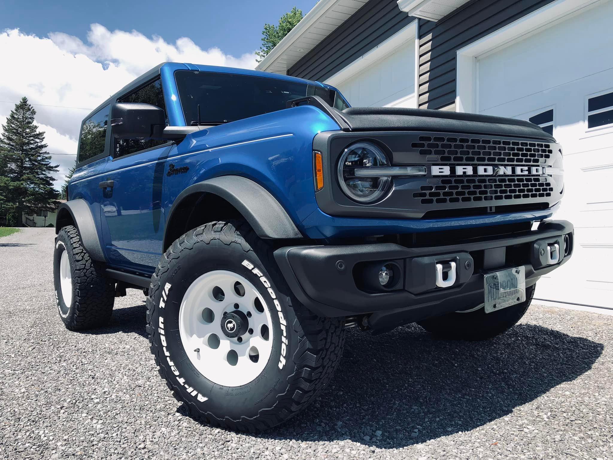 Ford Bronco Show us your installed wheel / tire upgrades here! (Pics) 295533129_3275505192769150_1942232151554786992_n