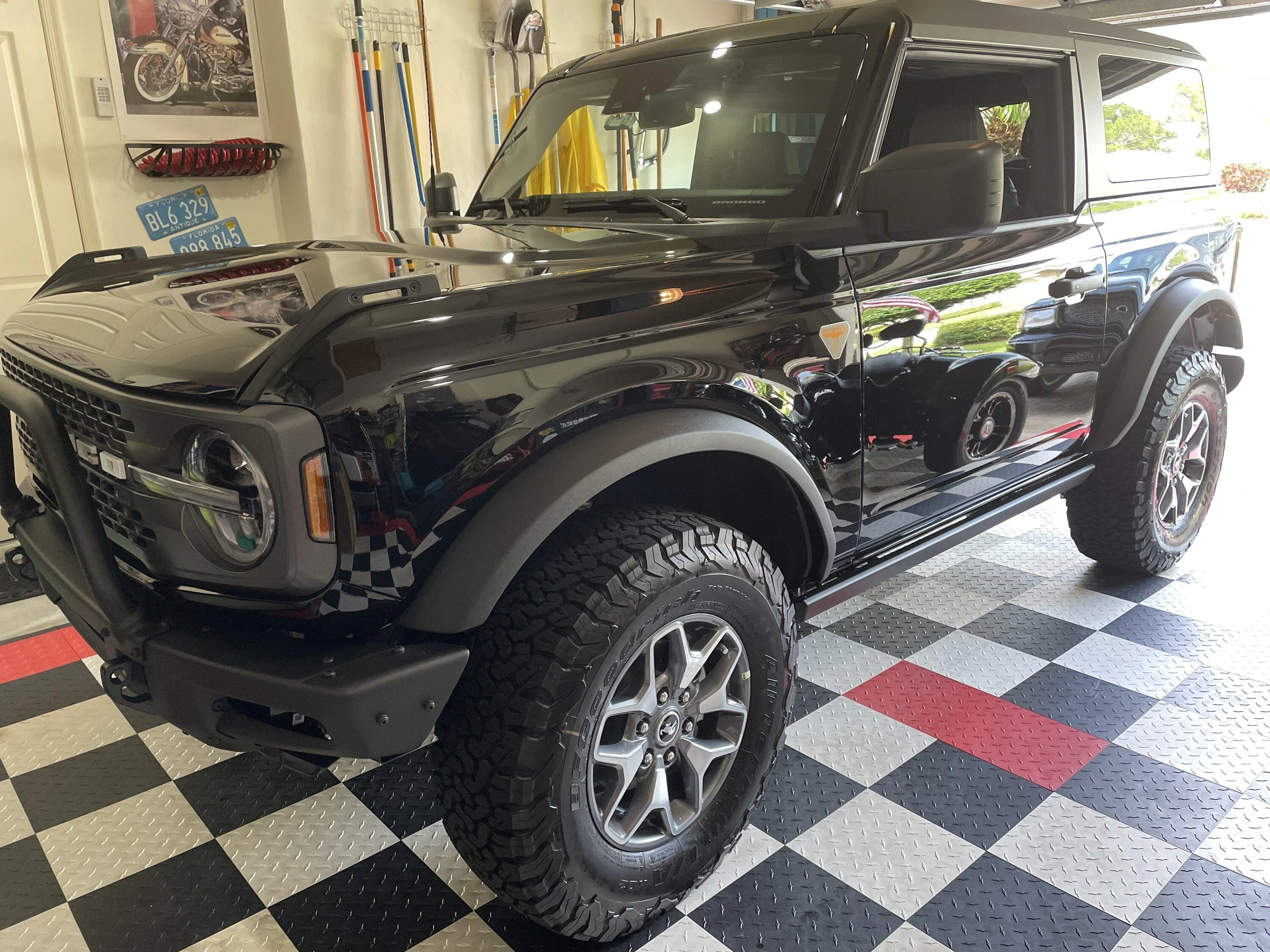 Ford Bronco Does the 2-Door actually exist? 67785683766__32B9CD6A-8D6F-4484-99D8-A701C4761B8E