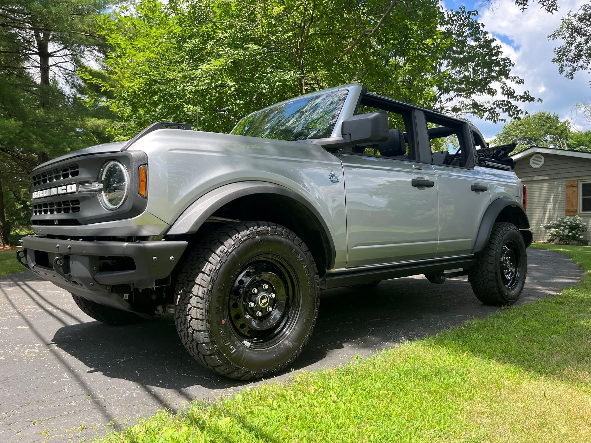 Ford Bronco Ultimate Black Diamond Non-Sasquatch pics thread bronco akron