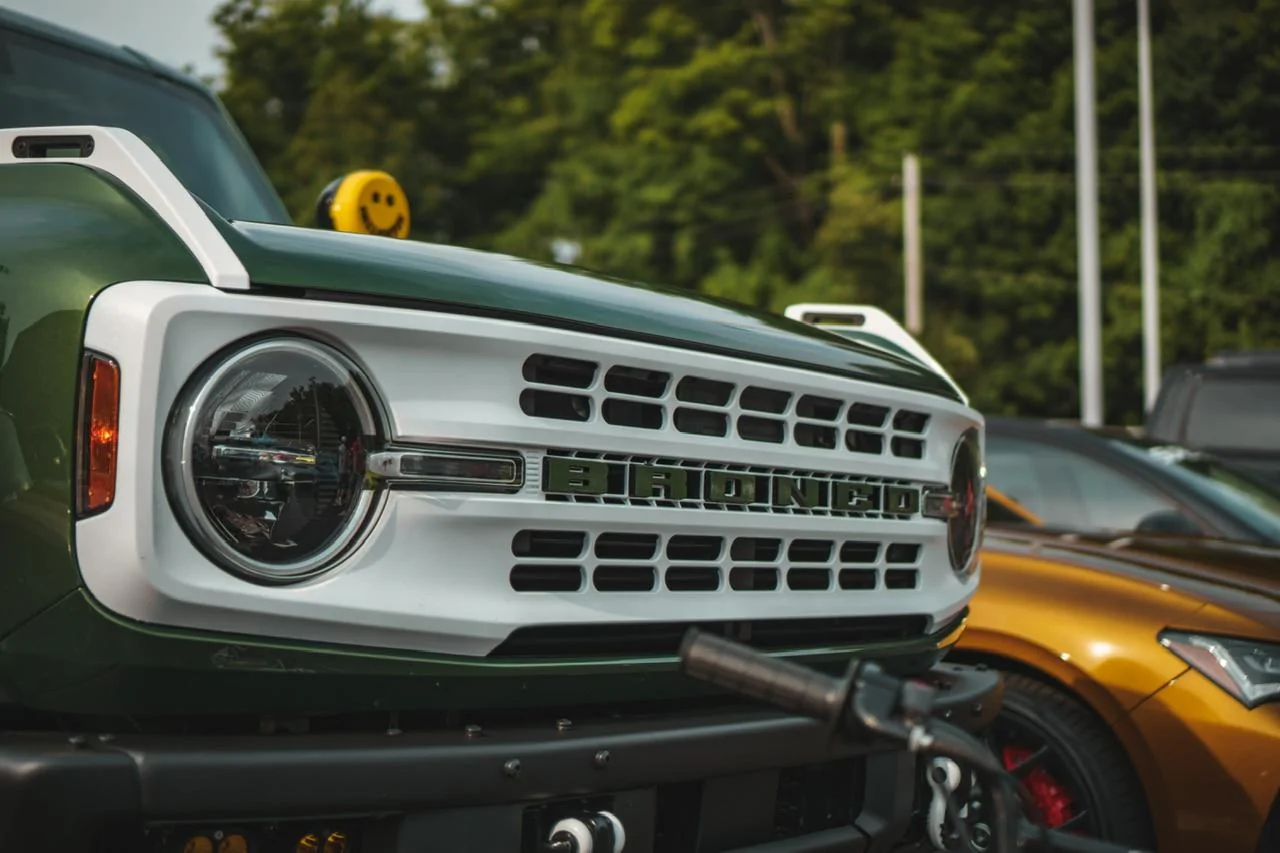 Ford Bronco ERUPTION GREEN Bronco Club 696D53C0-0650-4B5A-8064-806C3698D44C
