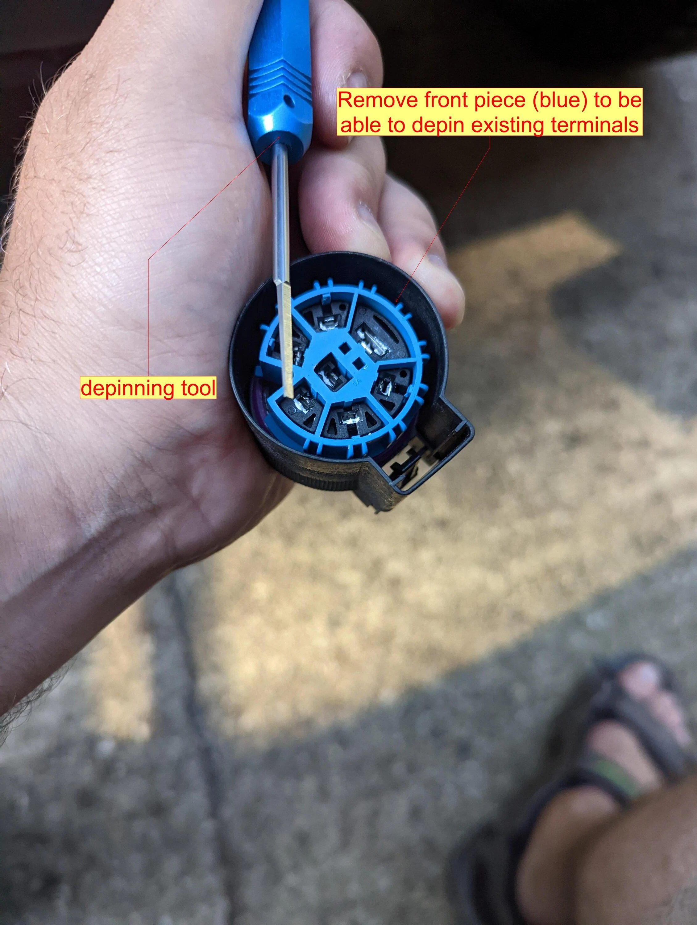 7 pin Connector 1.jpg