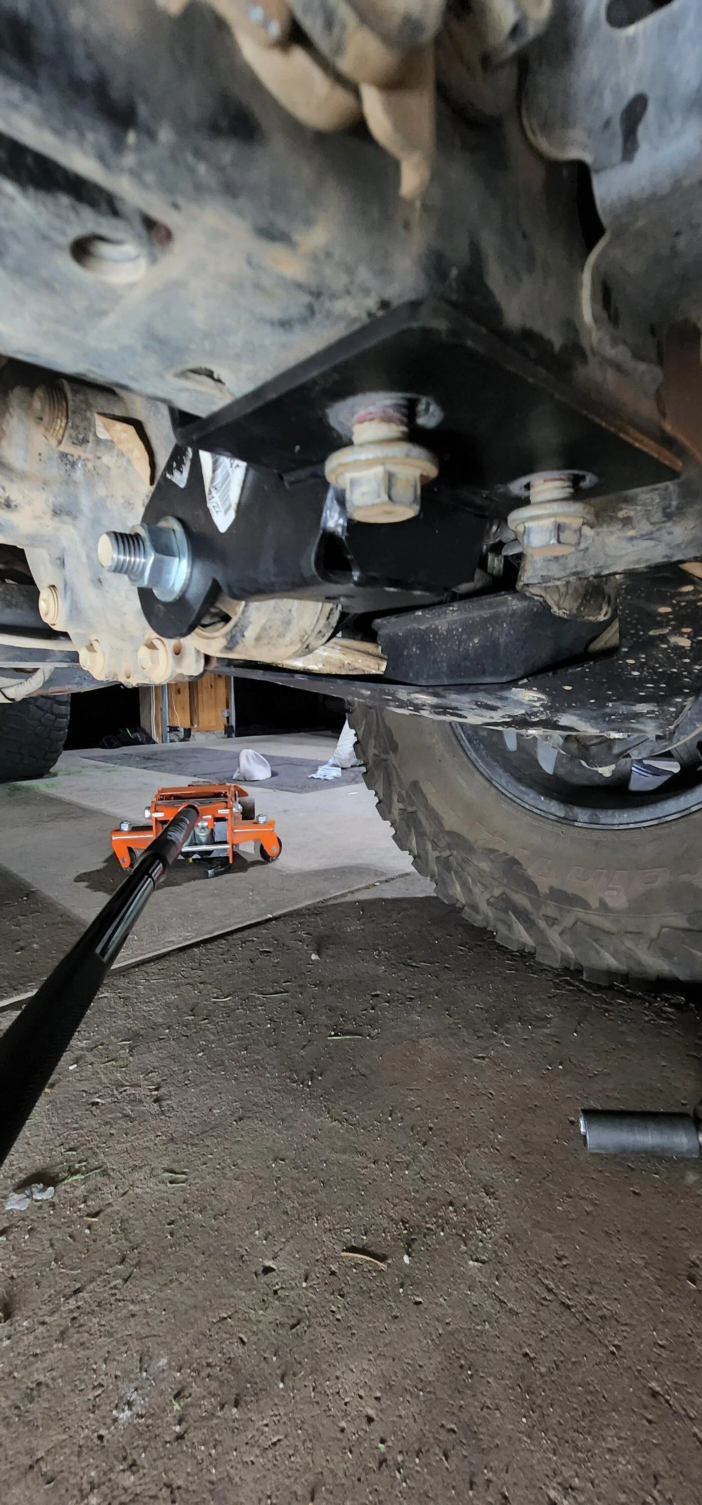 Ford Bronco Blew BOTH CV Axles Out at the Same Time 20220708_205530