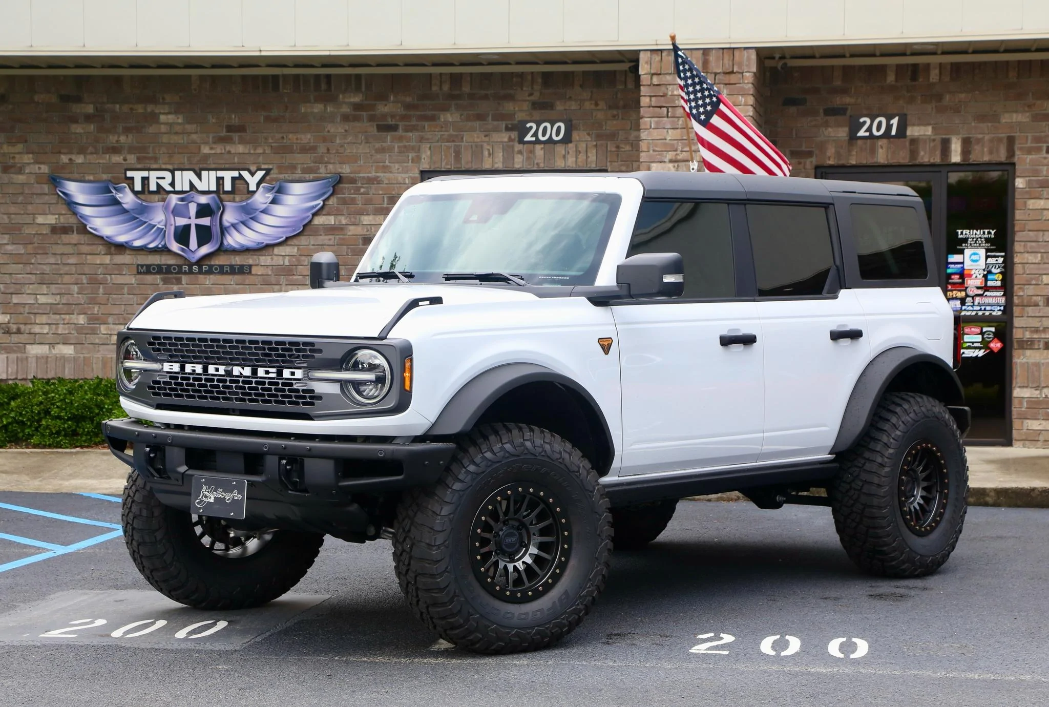 Ford Bronco 37" tires on Outer Banks 292619576_2329319083876464_4822274373023243270_n