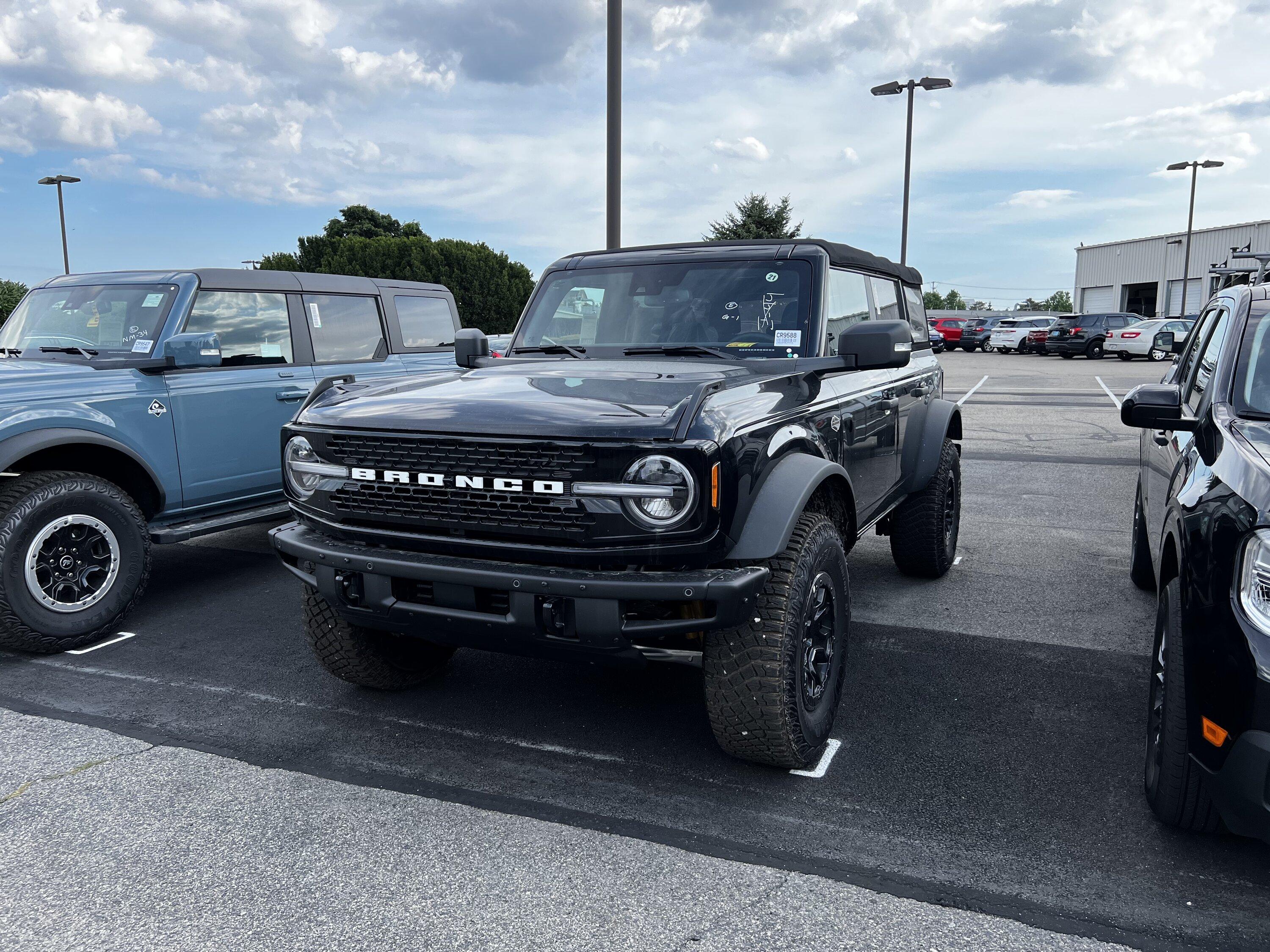 Ford Bronco 4/18/22 Build Week Group. 75BFCABC-58D1-4EB5-8B9C-734AA6A15FB1