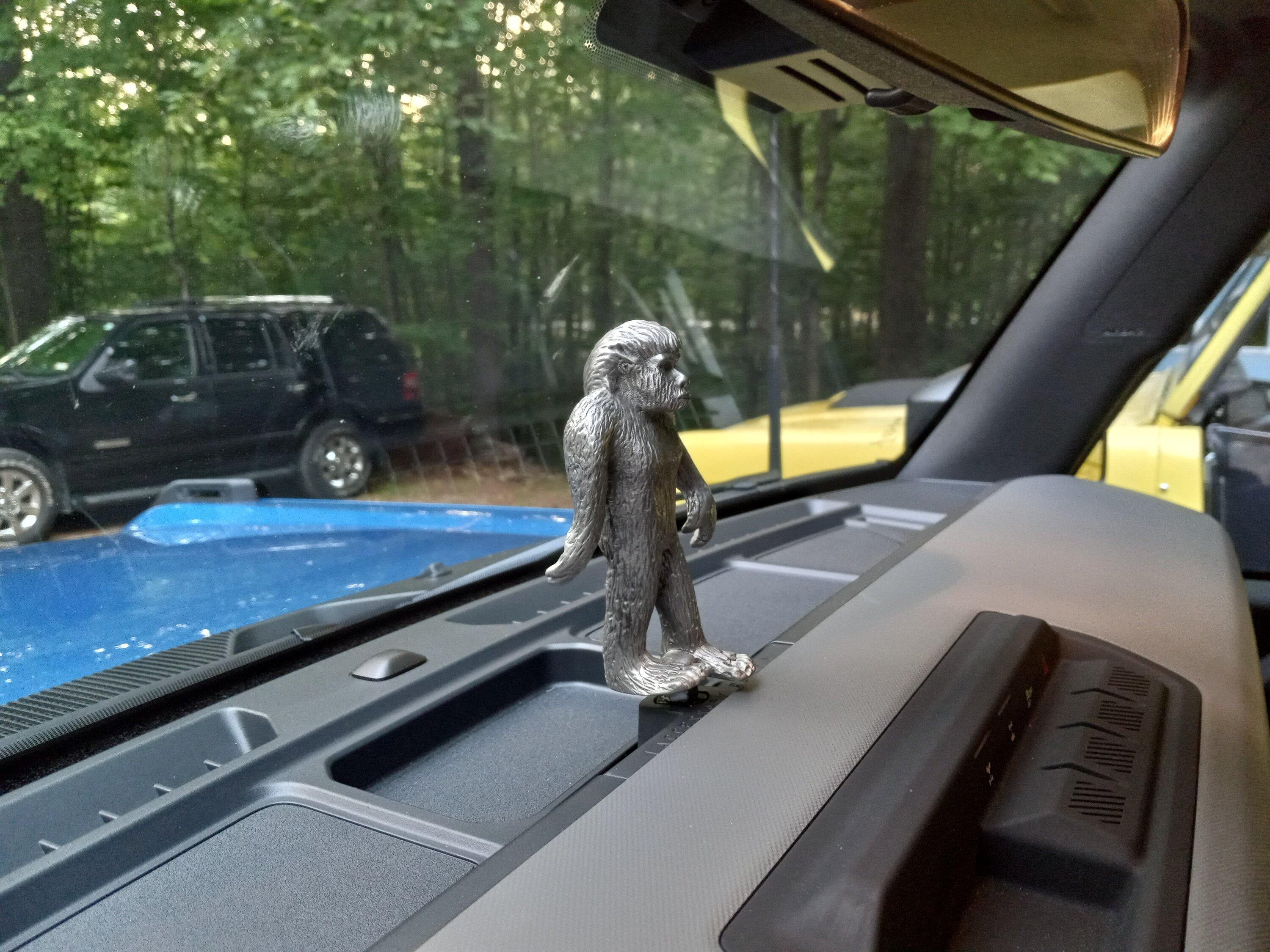 Ford Bronco What did you do TO / WITH your Bronco today? 👨🏻‍🔧🧰🚿🛠 dash1