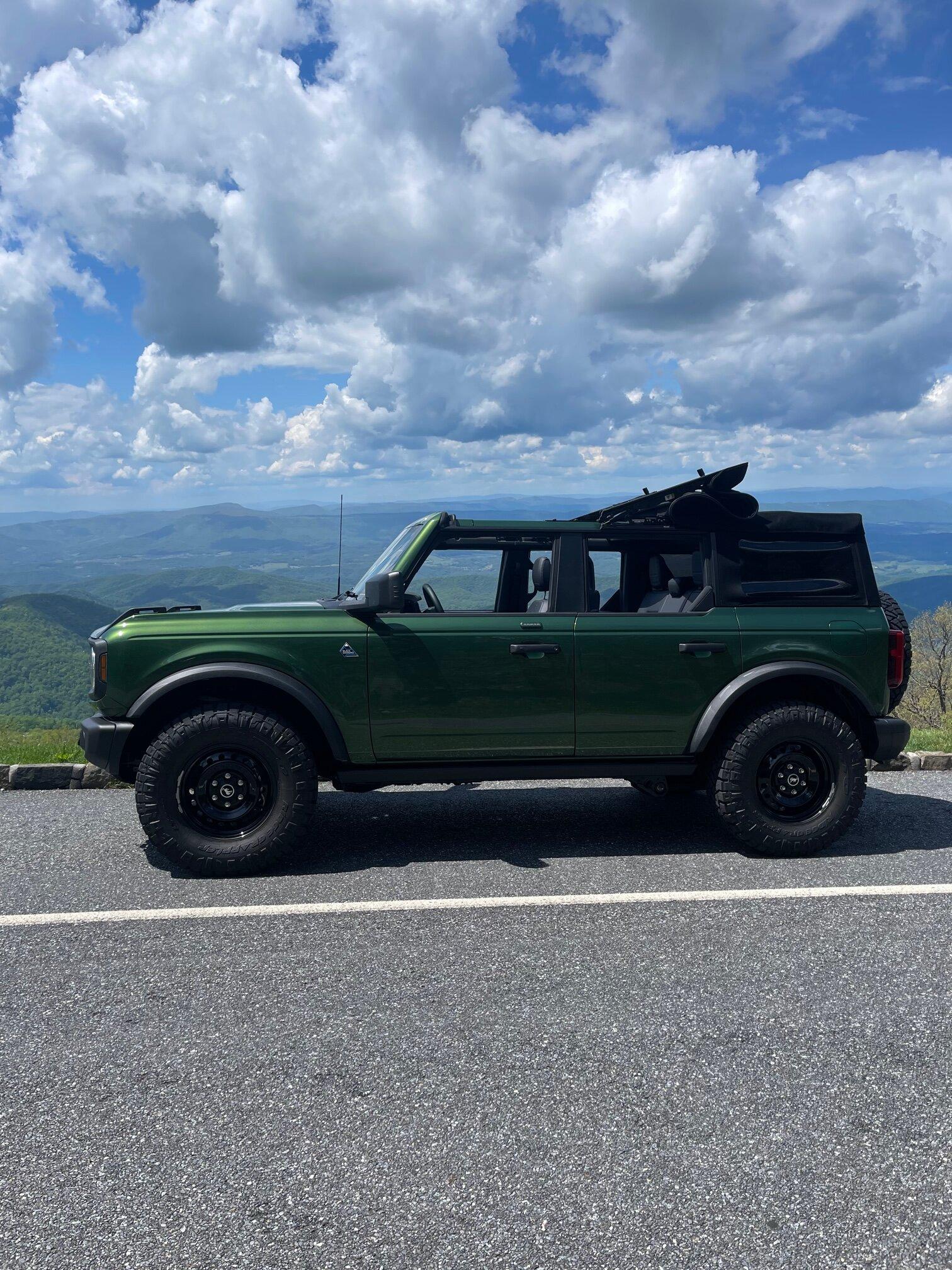 Ford Bronco 8/8/22 Build Week Group. IMG_3275