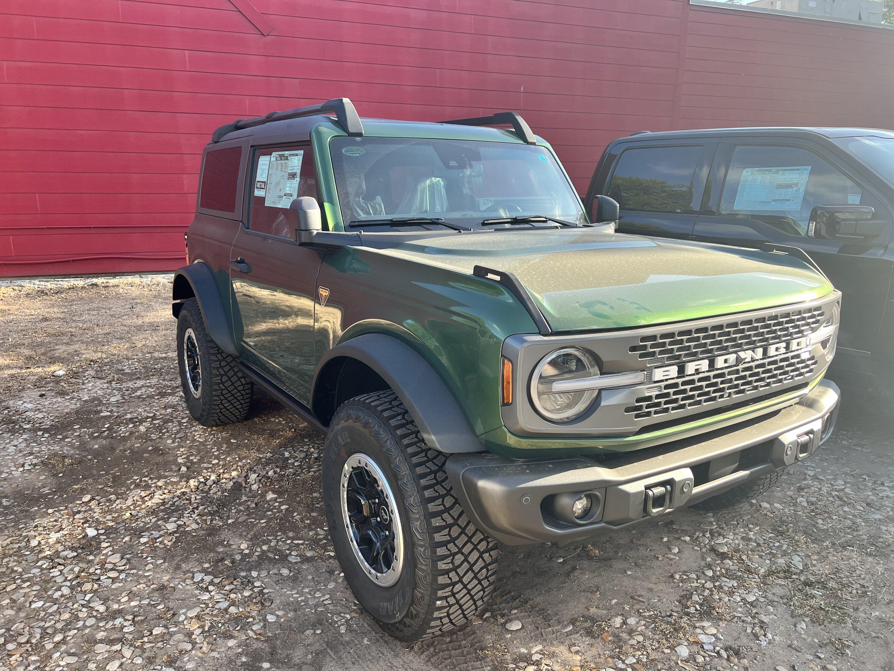 Ford Bronco 6/20/22 Build Week Group BAD87CB9-CB0E-442D-84C4-D0B76B843895