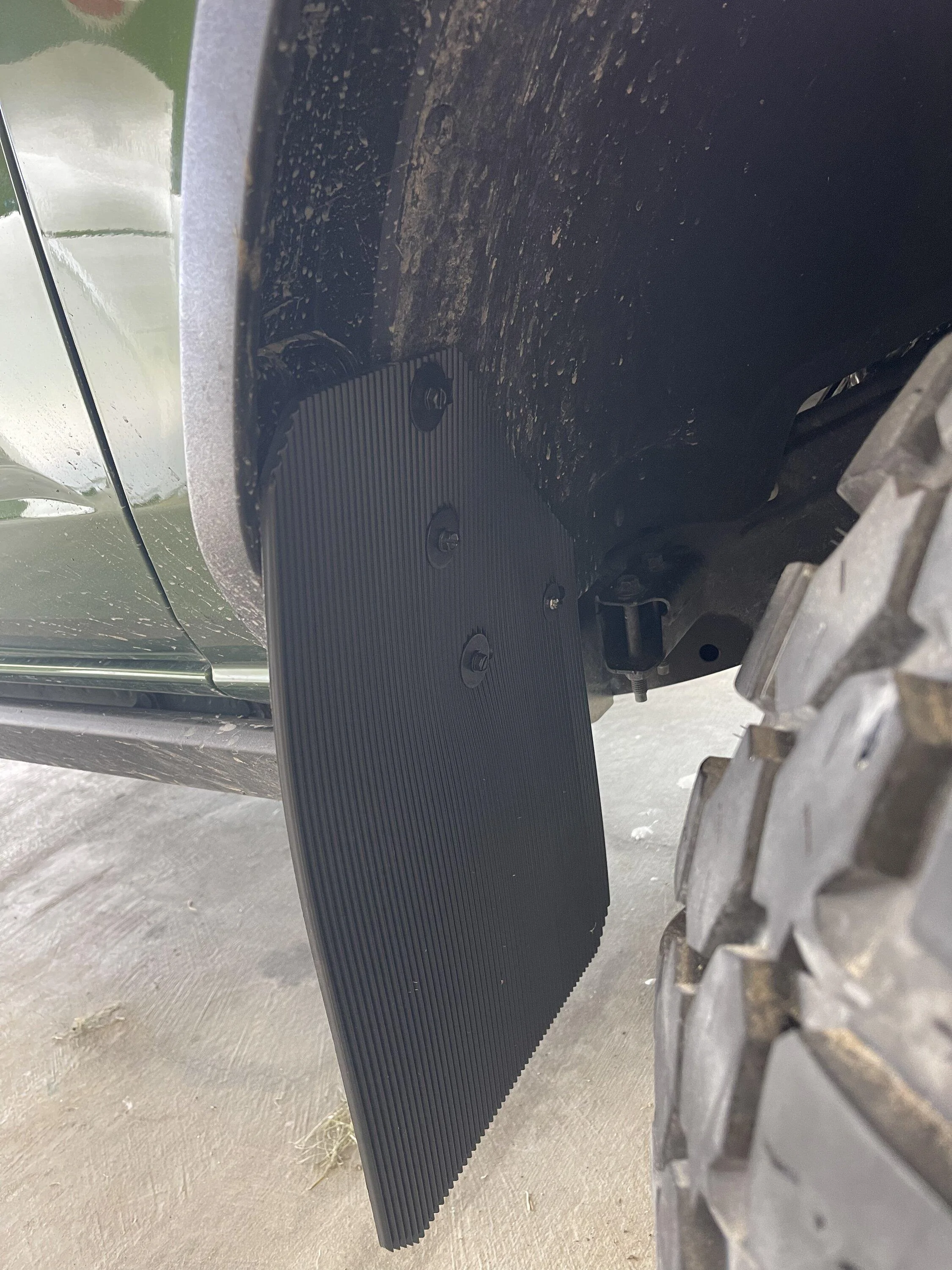 Ford Bronco RekGen Front Mud Flaps/TurboSmart BOV EF95DA57-DD29-4205-B558-4F1E85A88570