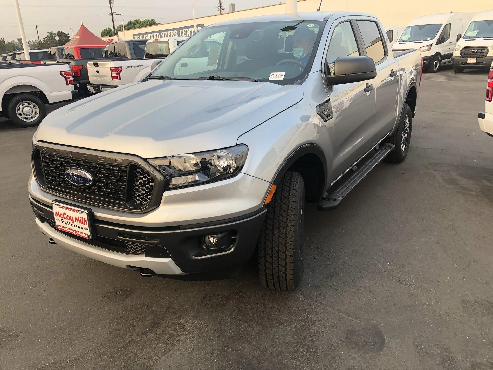 Ford Bronco Iconic Silver Paint Thread BC8323ED-1EEC-4E9F-A278-D55335E9B64B
