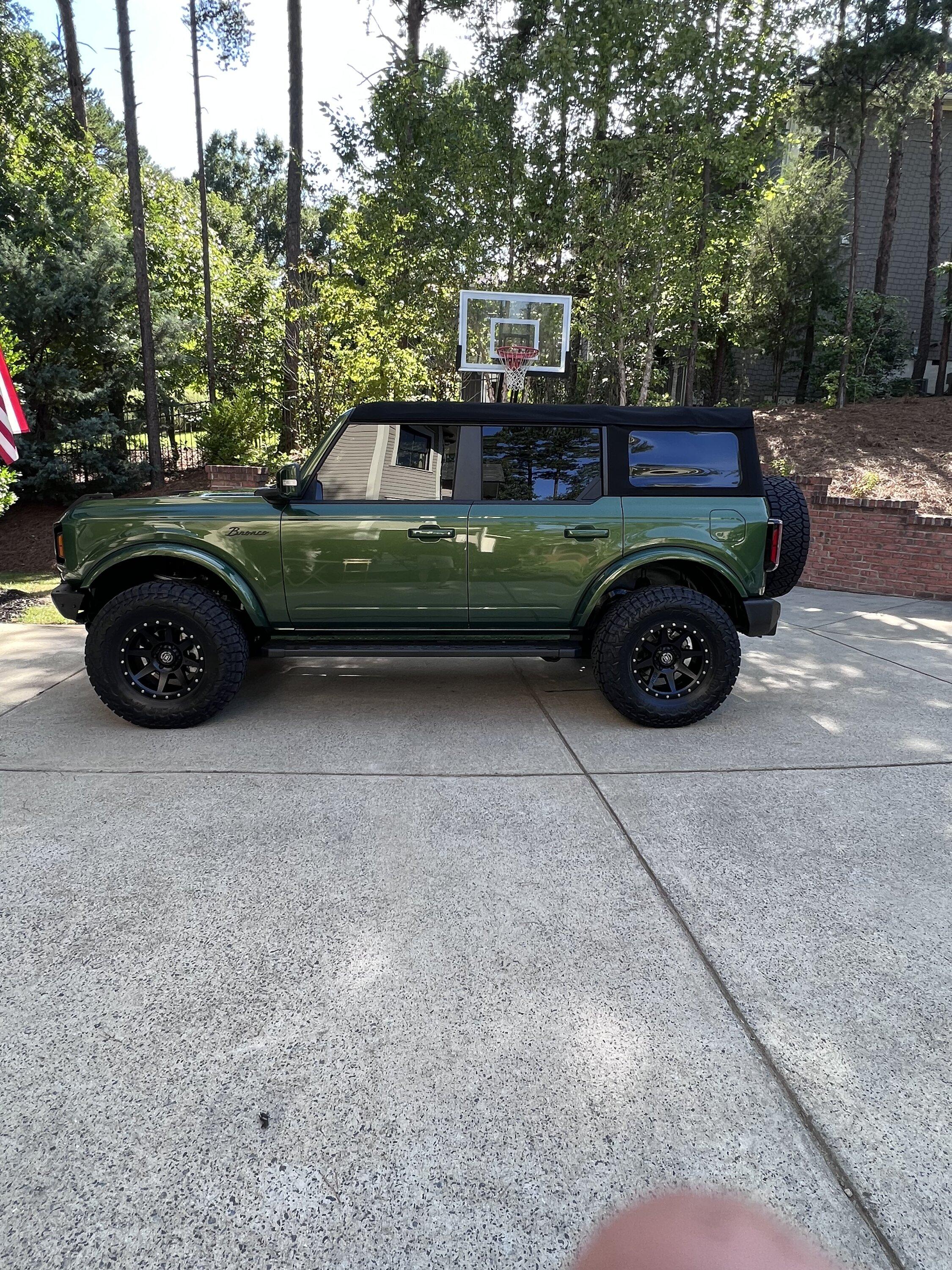 Ford Bronco Show us your installed wheel / tire upgrades here! (Pics) 1345E492-B3B0-4826-A649-B04A9CBF1BE8