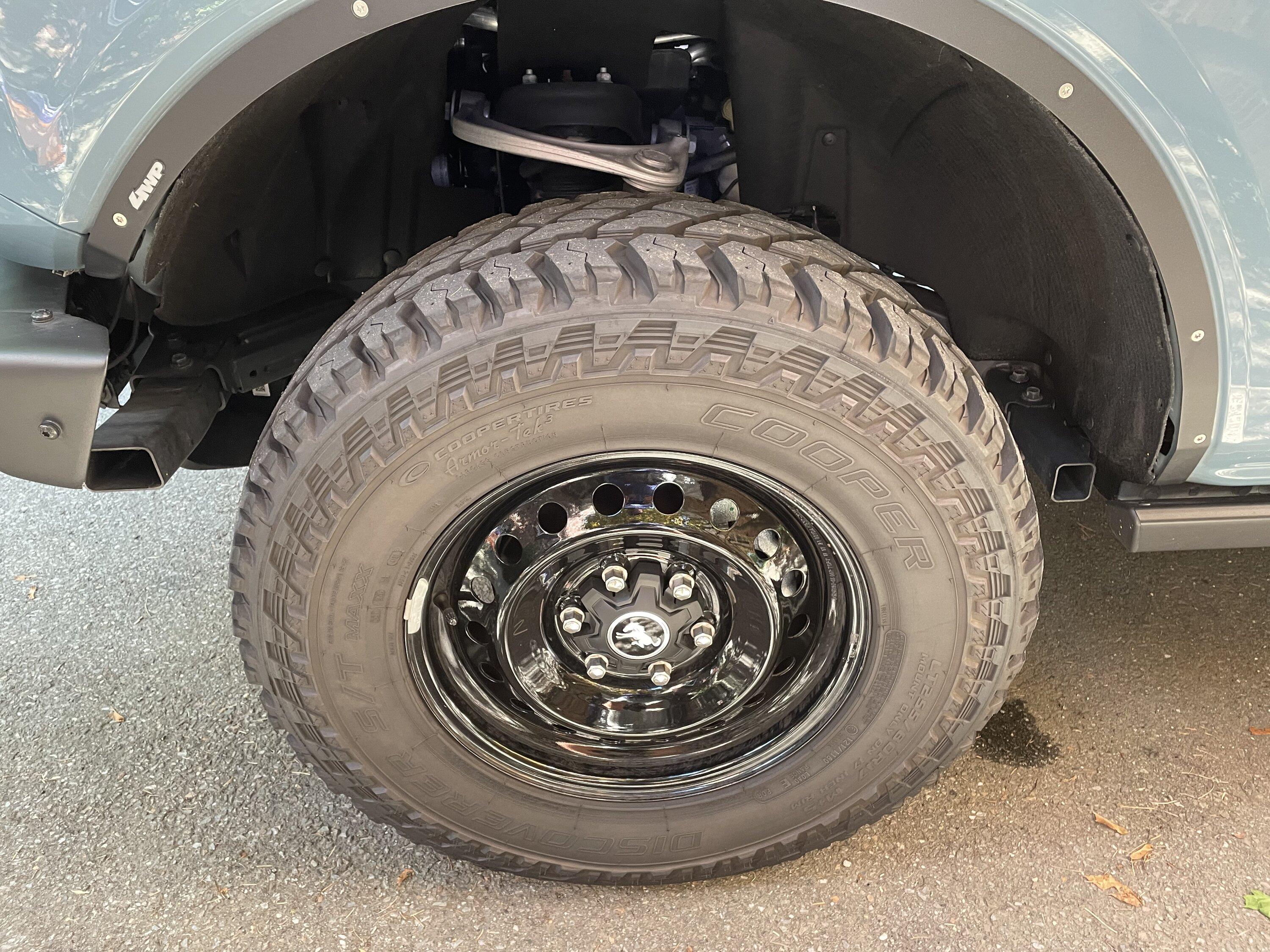 Ford Bronco Ultimate Black Diamond Non-Sasquatch pics thread IMG_1725