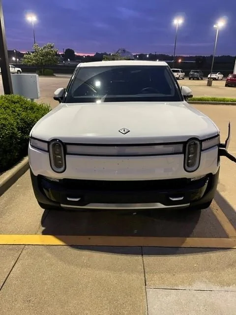Ford Bronco e-Bronco - Thoughts? rivian1